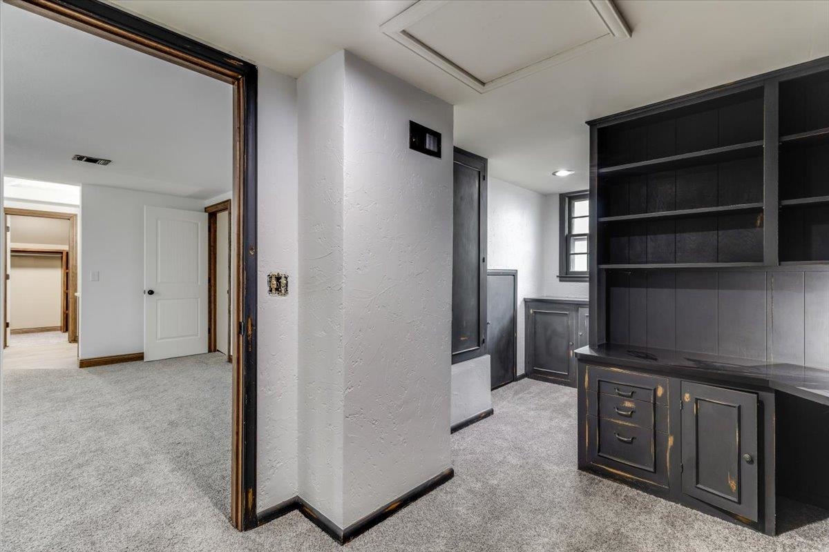 720 N Stratford Wichita KS 67206