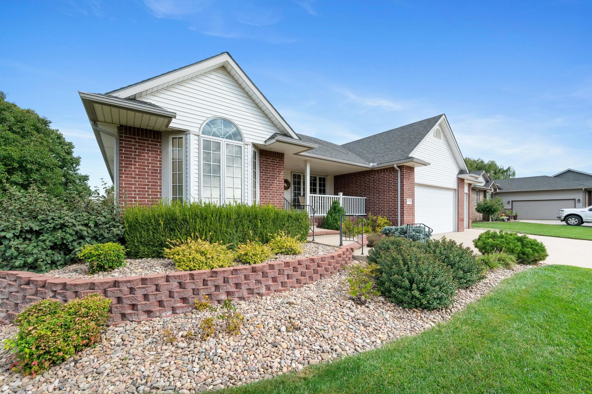 1008 Park Glen Clearwater KS 67026