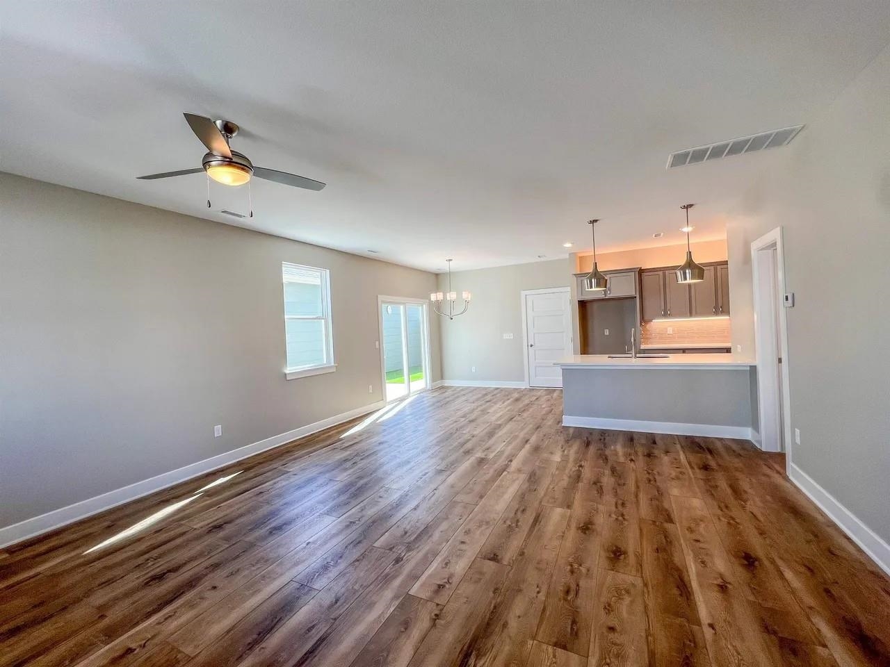 403 E Park Place Andover KS 67002