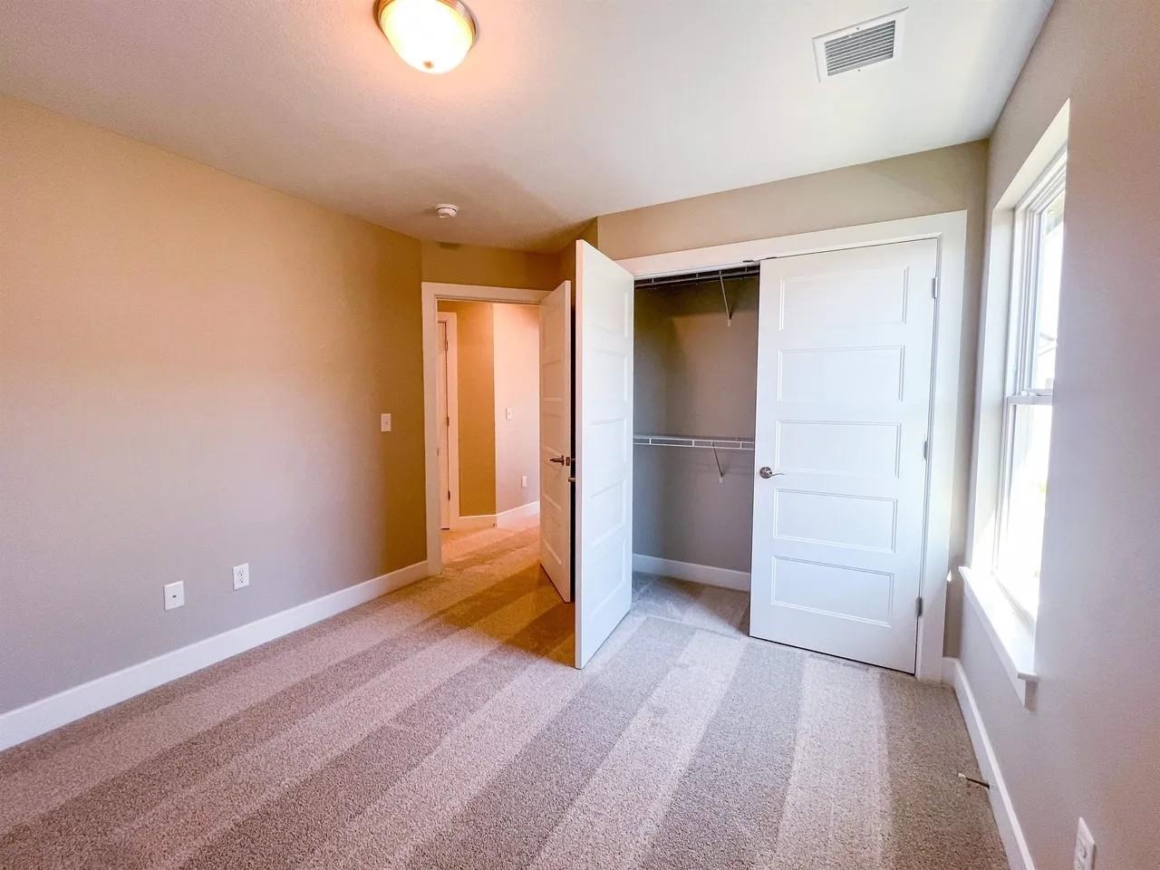 403 E Park Place Andover KS 67002