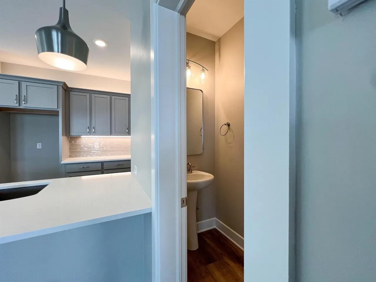 403 E Park Place Andover KS 67002