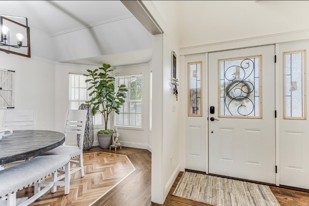 823 S Surrey Lane Maize KS 67101