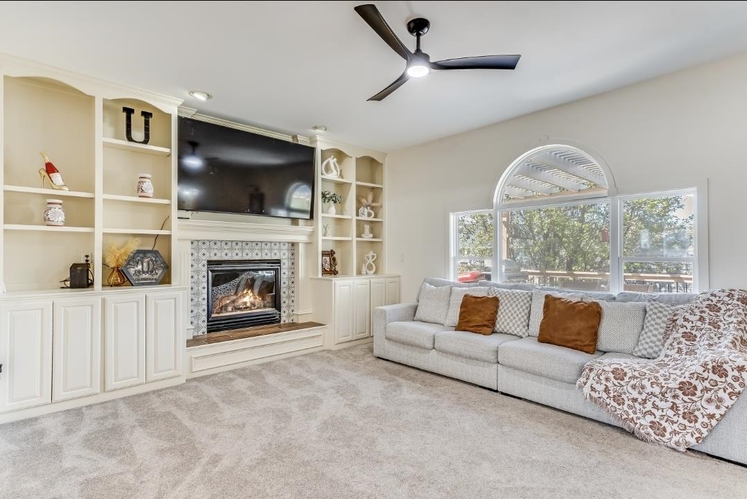 823 S Surrey Lane Maize KS 67101