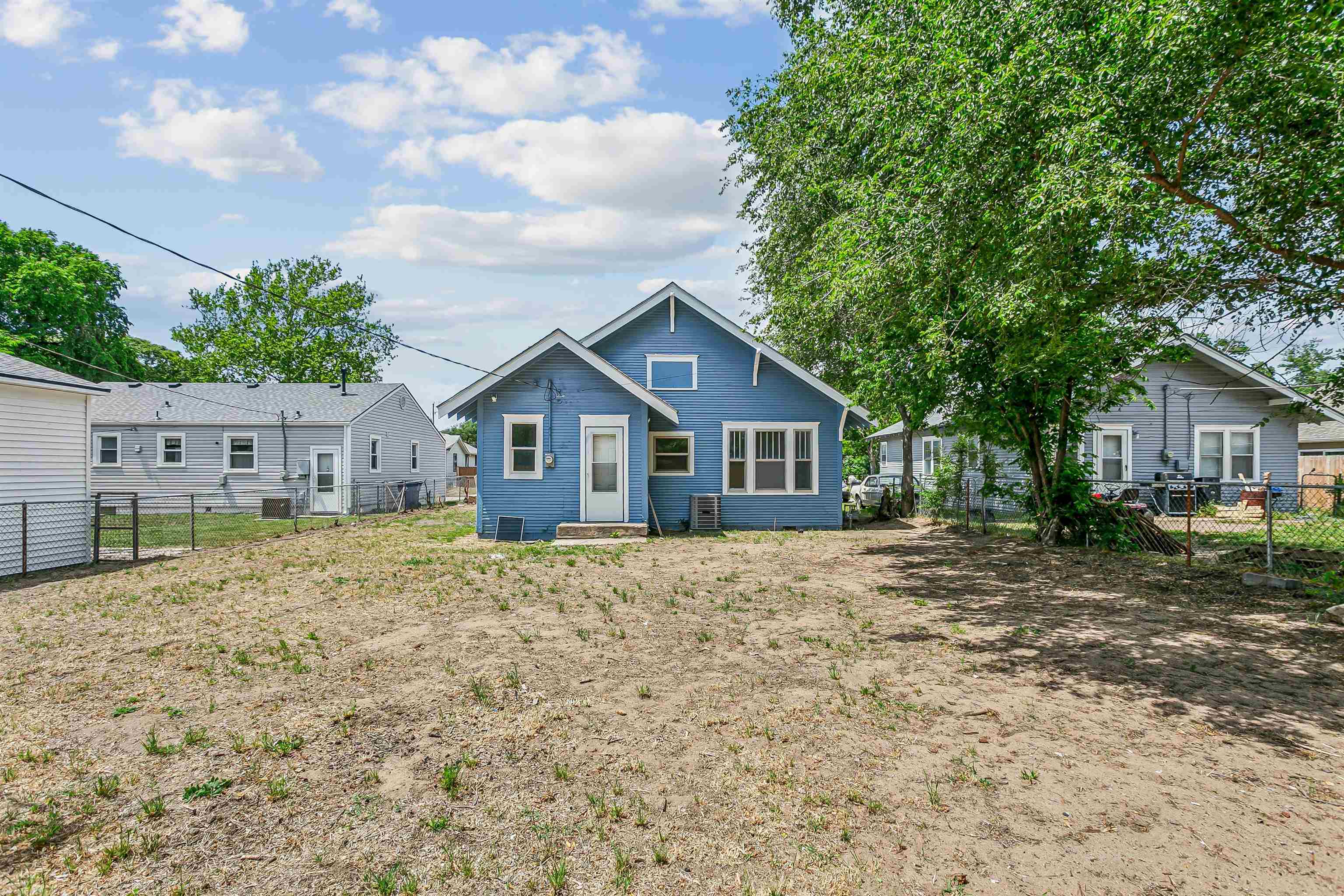 2122 S Exchange Street Wichita KS 67213