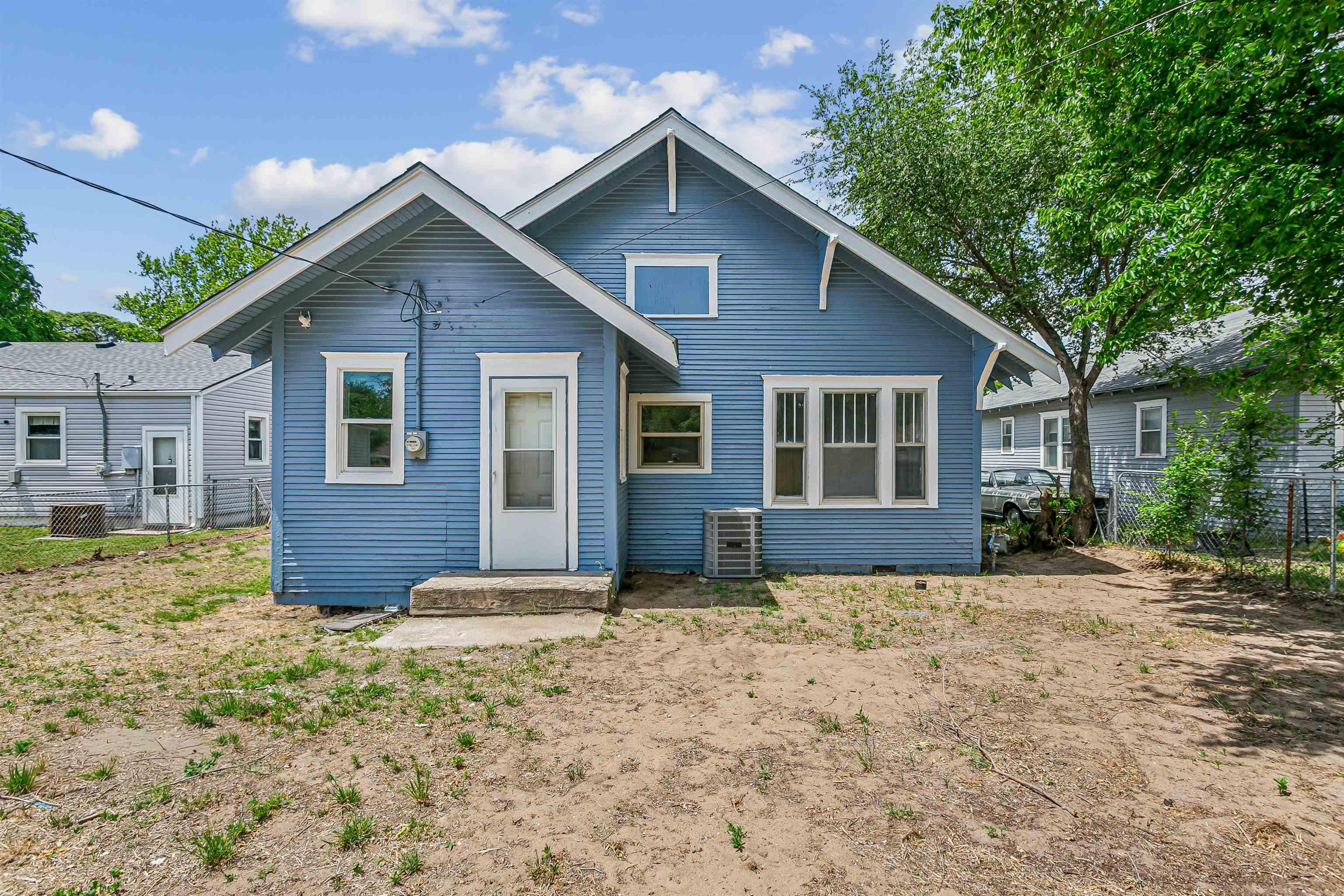 2122 S Exchange Street Wichita KS 67213