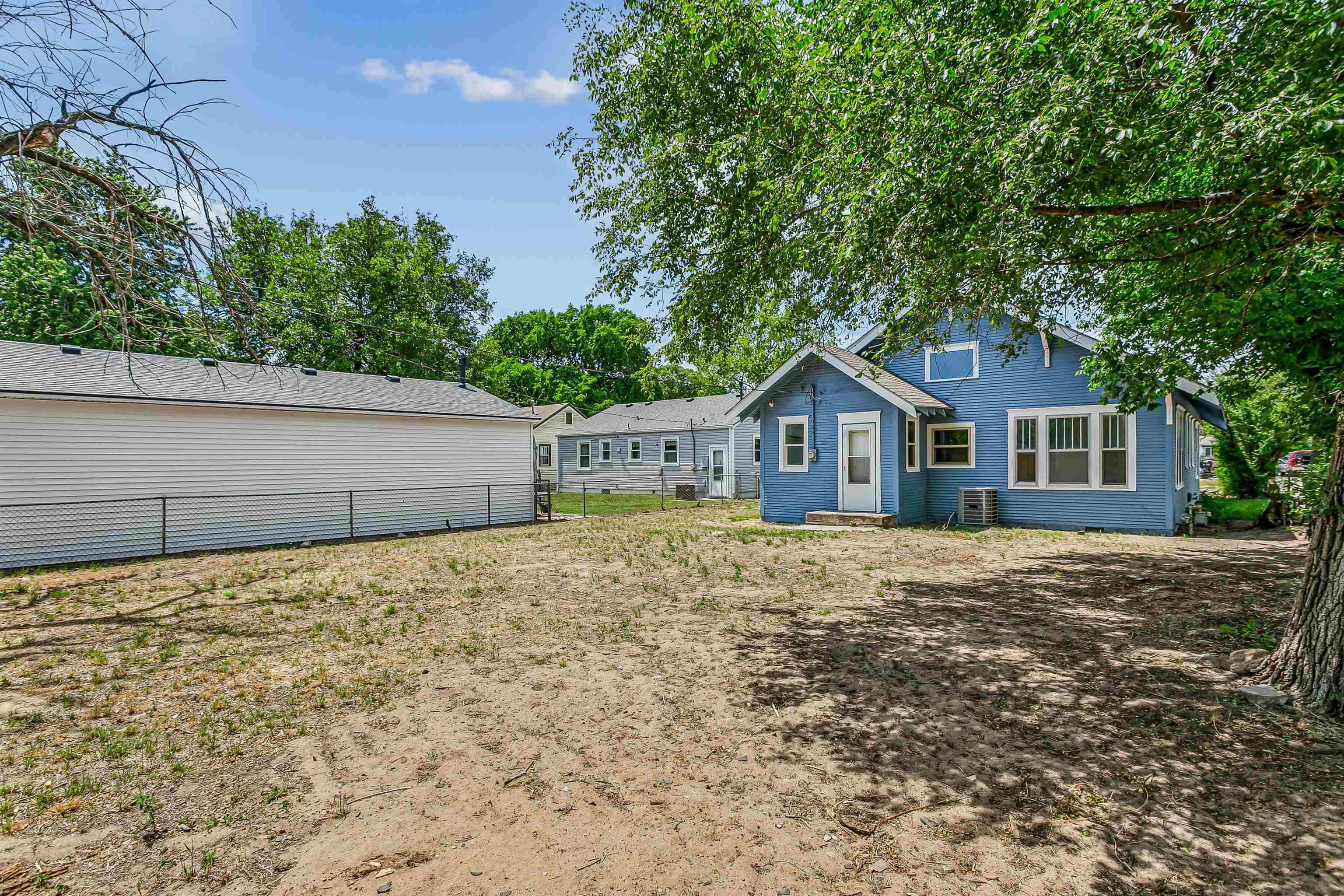 2122 S Exchange Street Wichita KS 67213