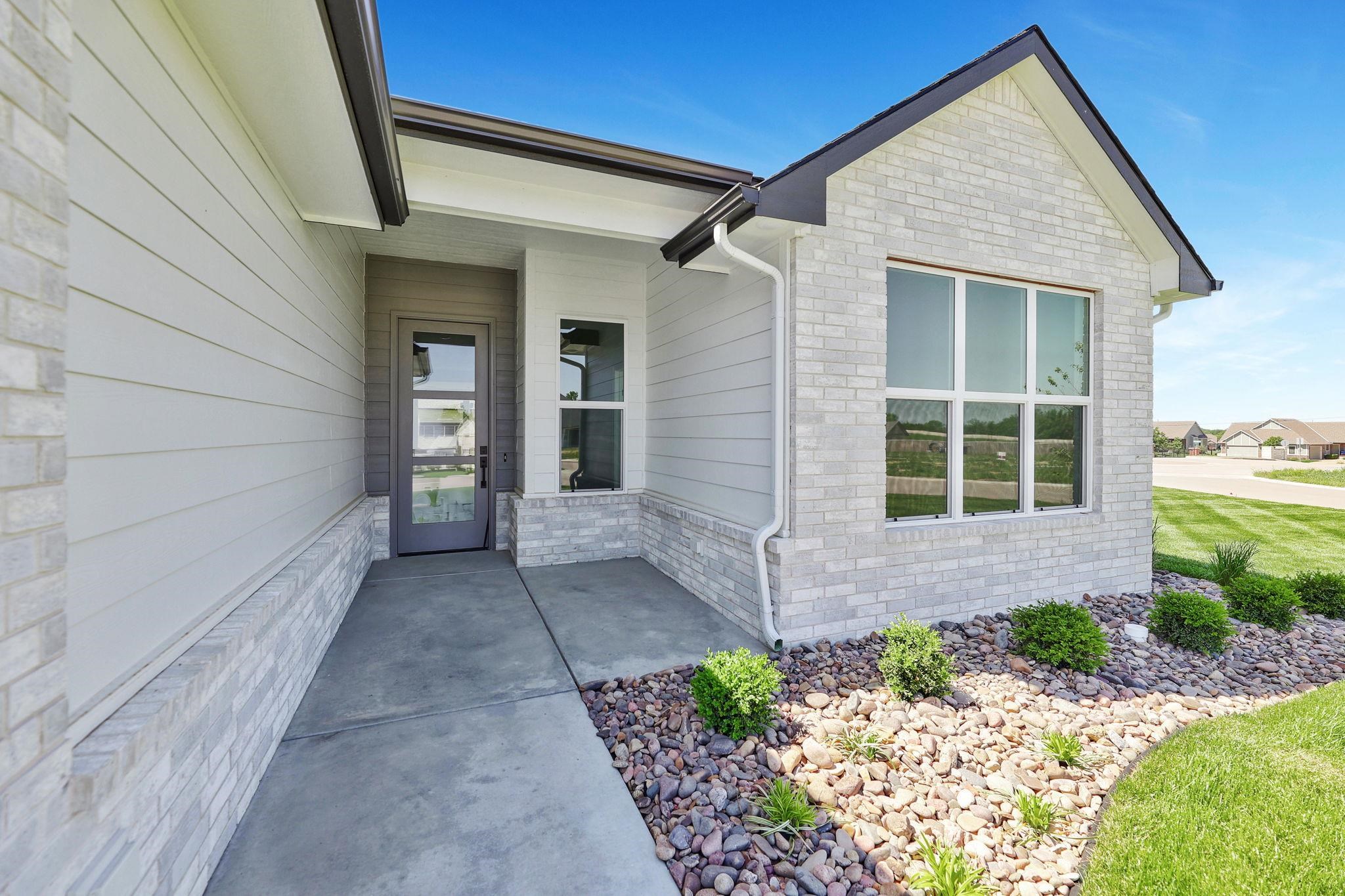 826 N Speyside Circle Andover KS 67002