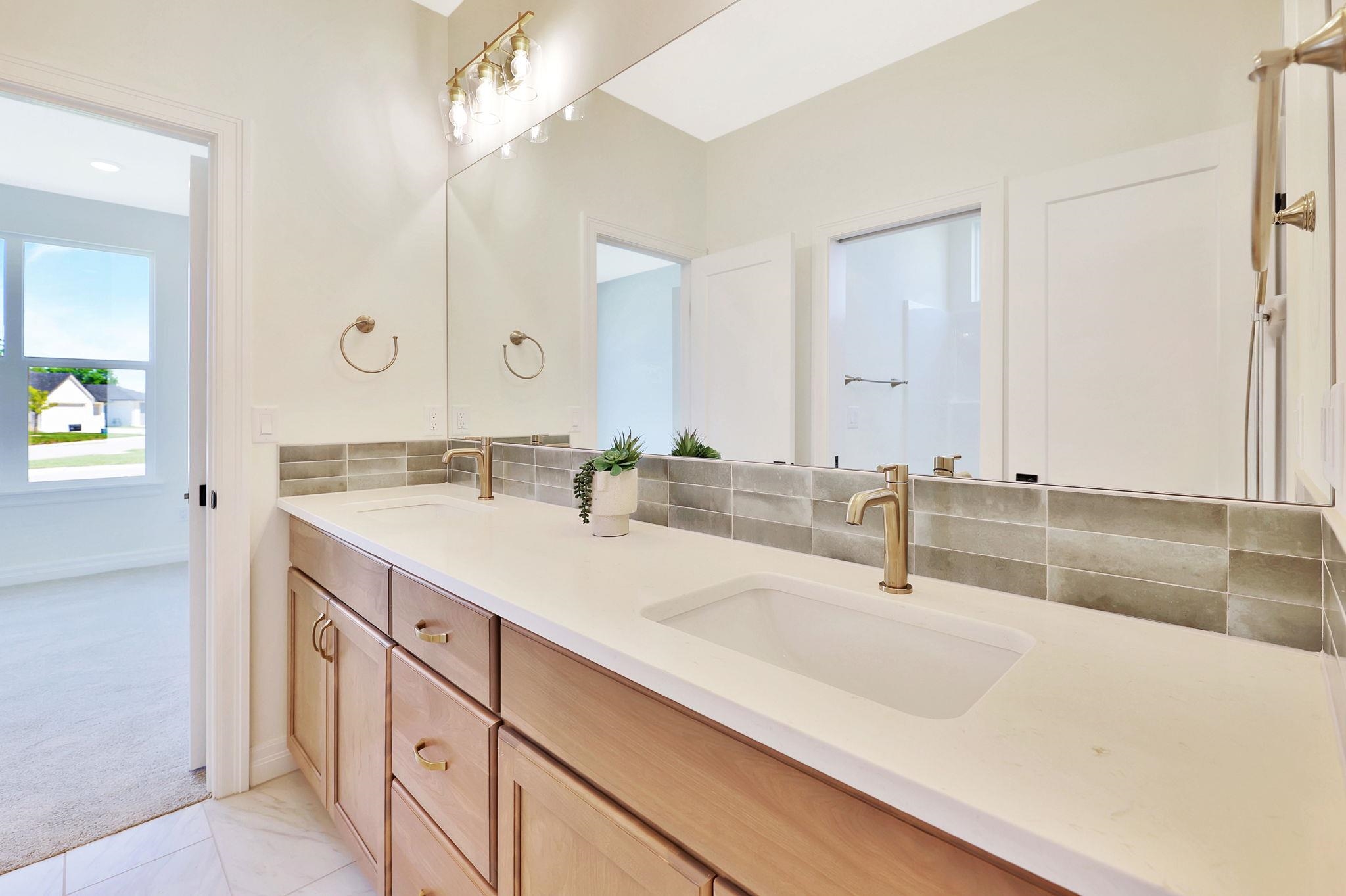 826 N Speyside Circle Andover KS 67002