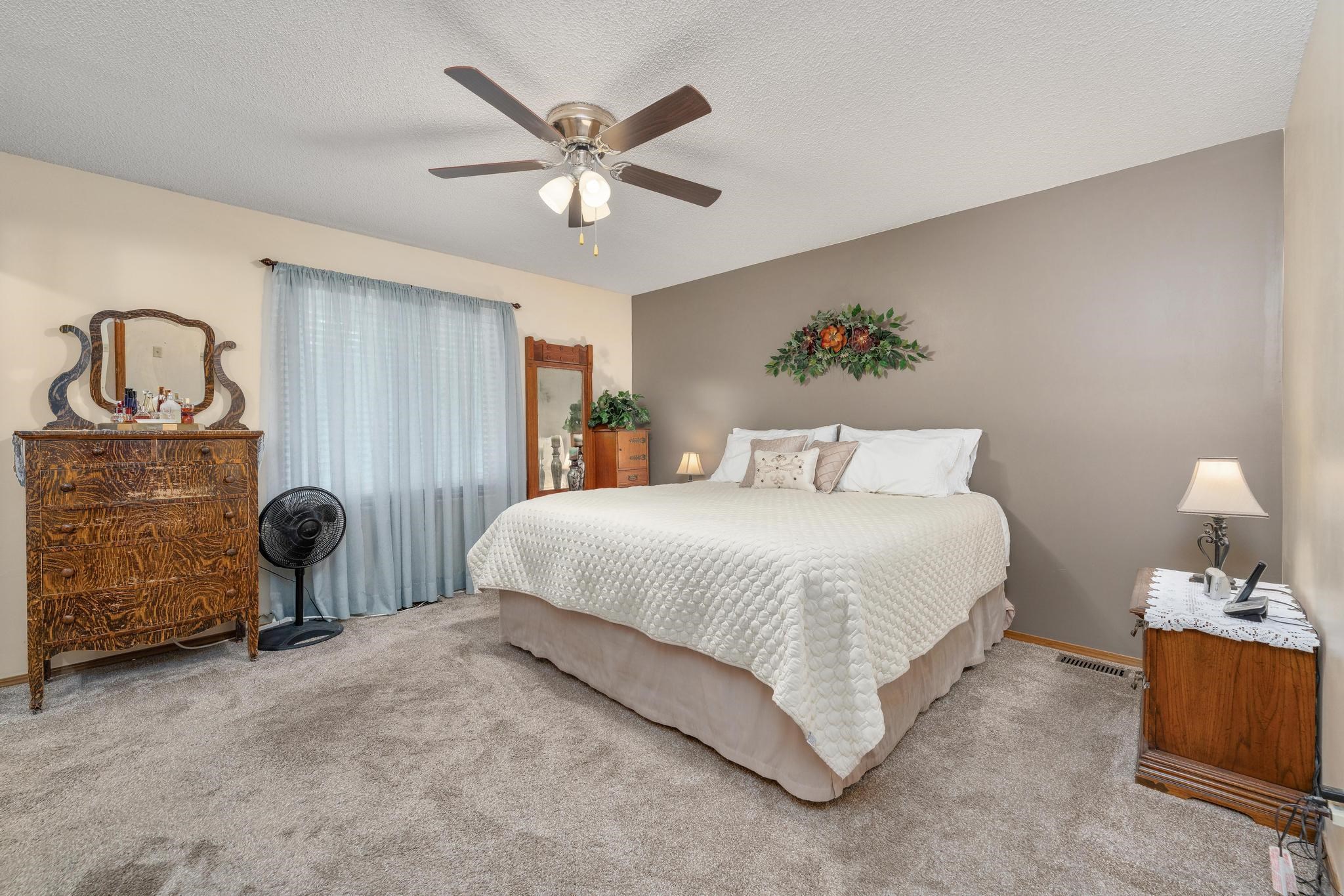 430 N Pine Grove Circle Wichita KS 67212
