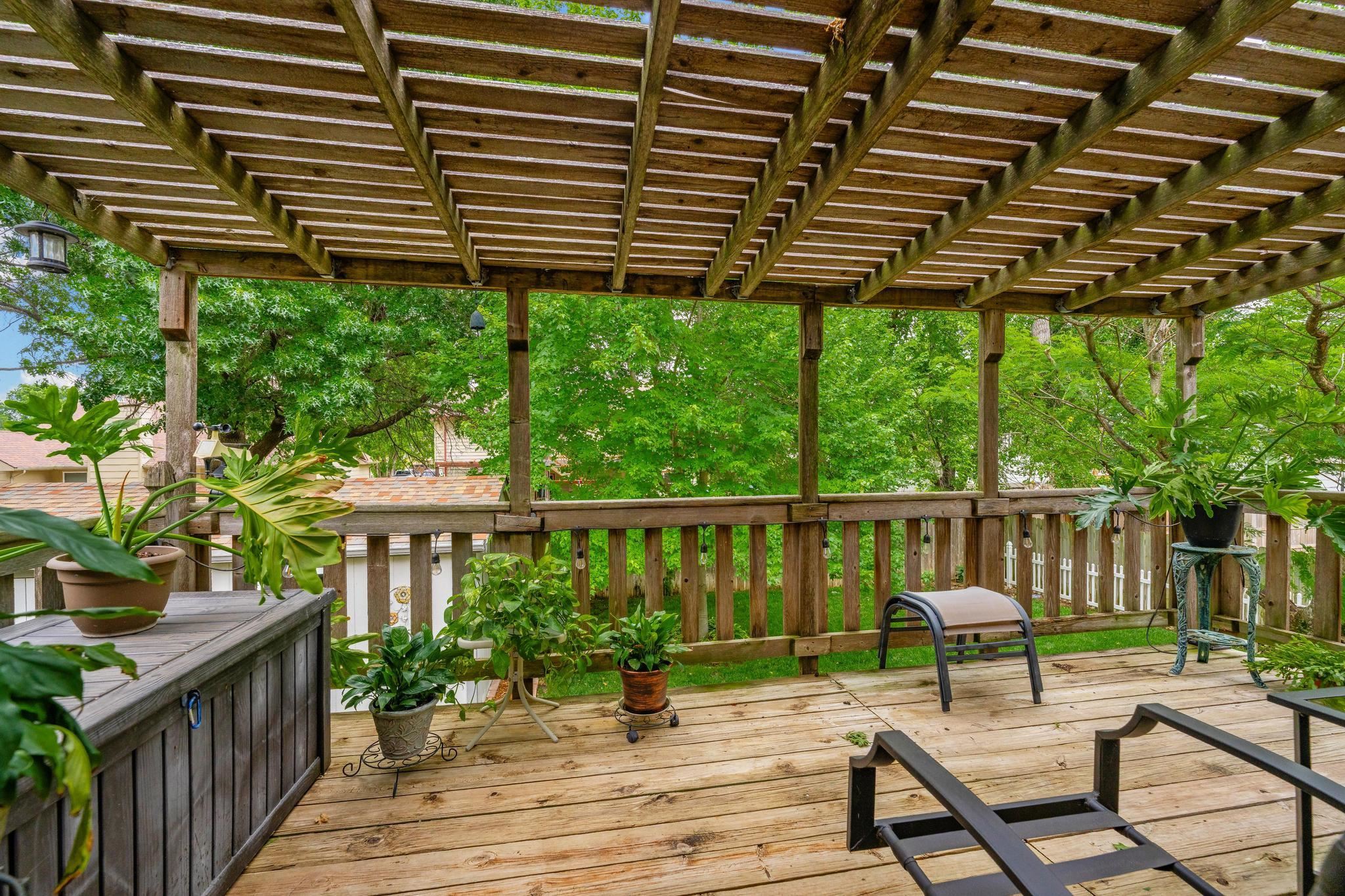 430 N Pine Grove Circle Wichita KS 67212