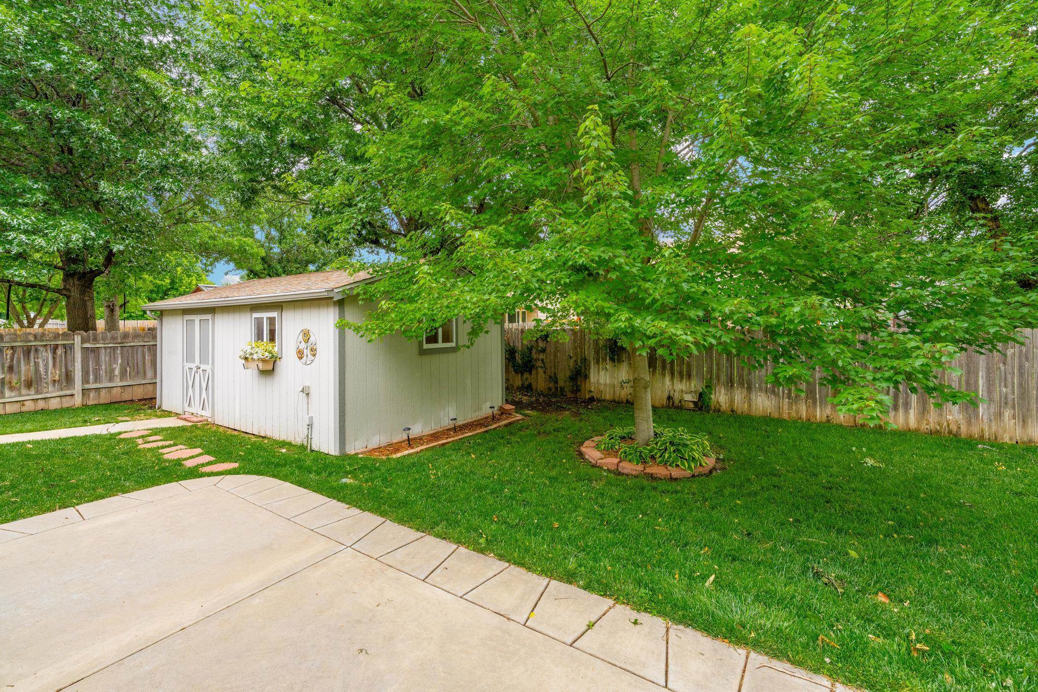 430 N Pine Grove Circle Wichita KS 67212