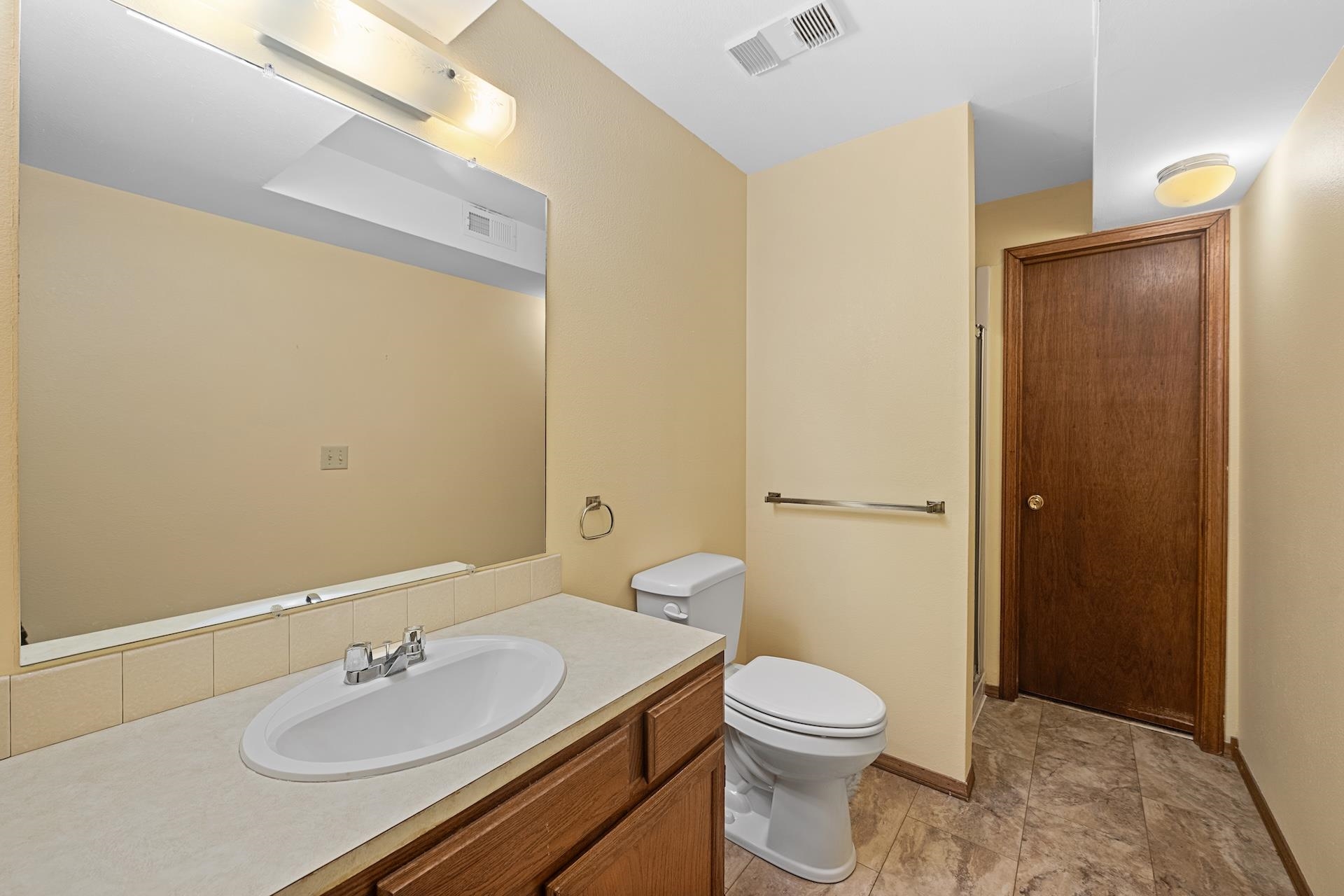 1816 E Fernwood Street Wichita KS 67216-2869