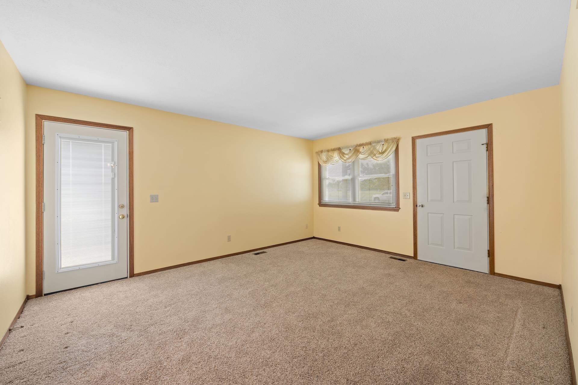 1816 E Fernwood Street Wichita KS 67216-2869