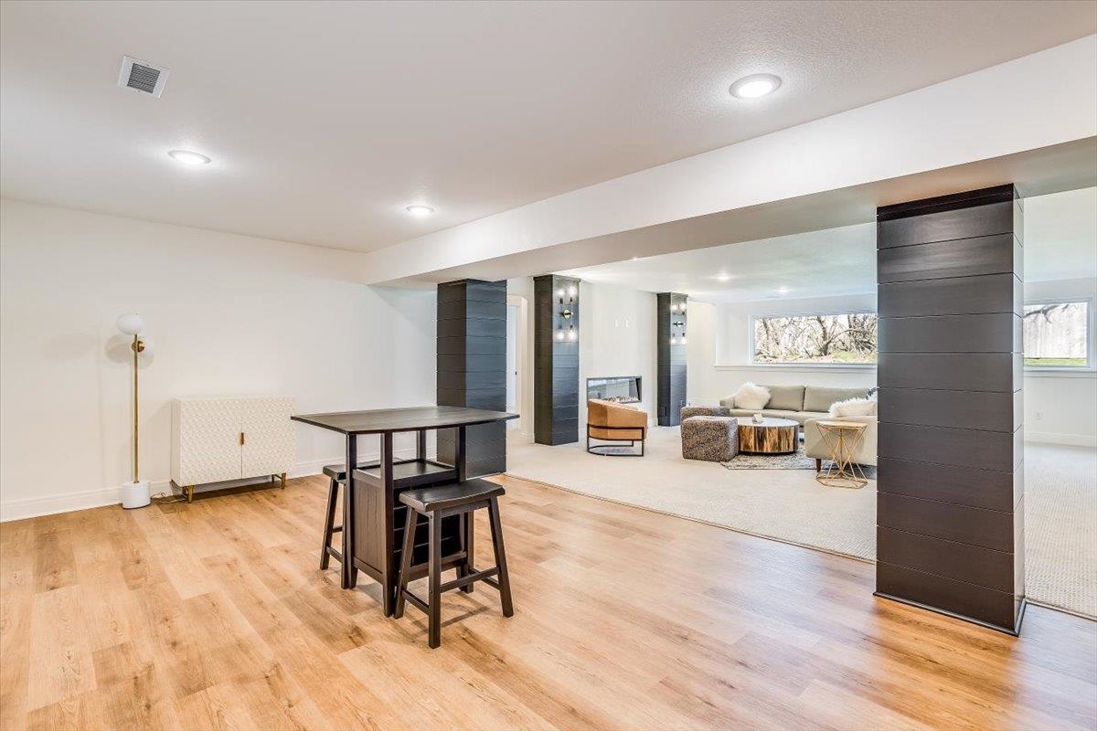260 S Ciderbluff Circle Wichita KS 67052
