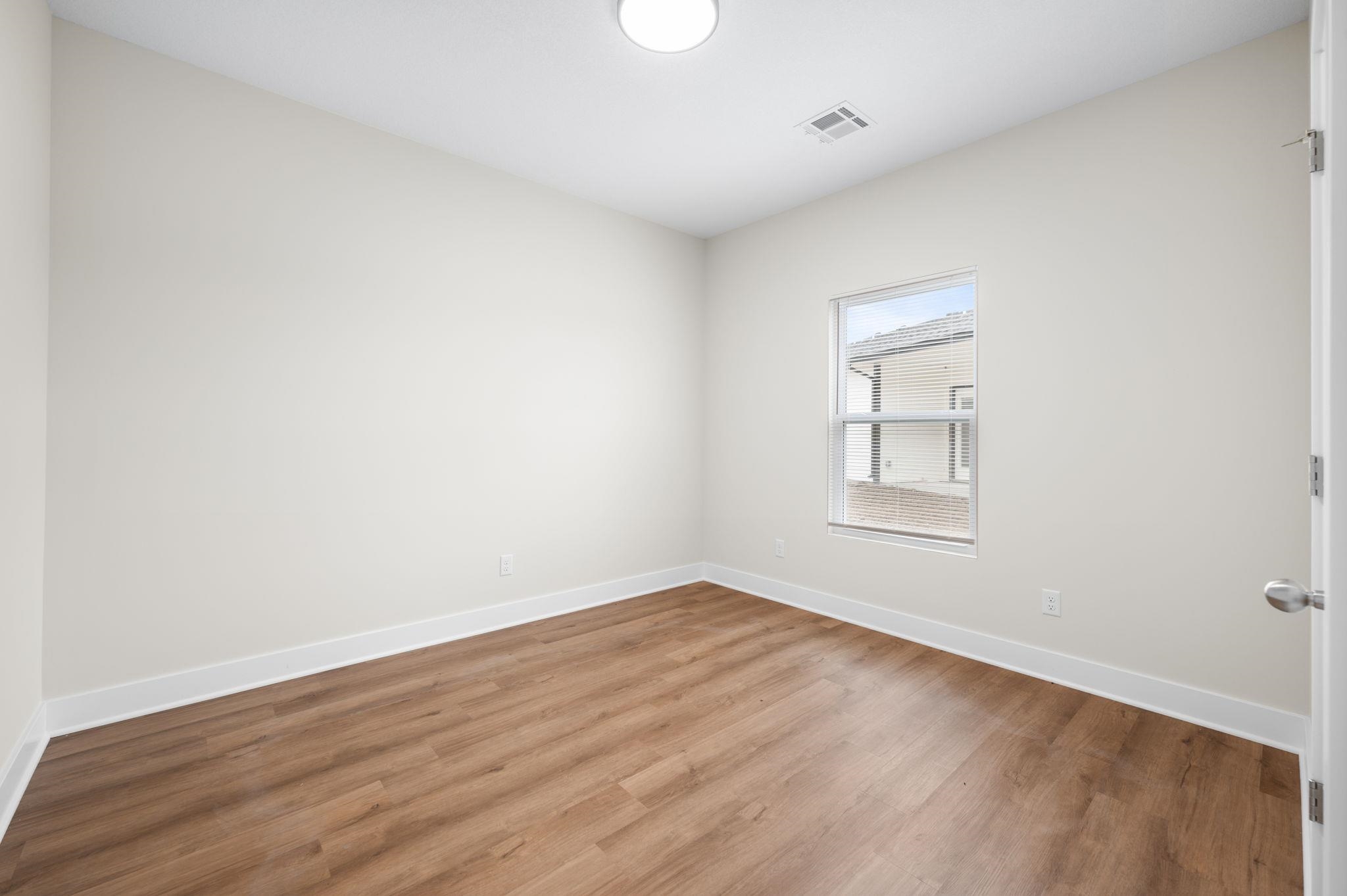 841 S Wybern Street Valley Center KS 67147-8977
