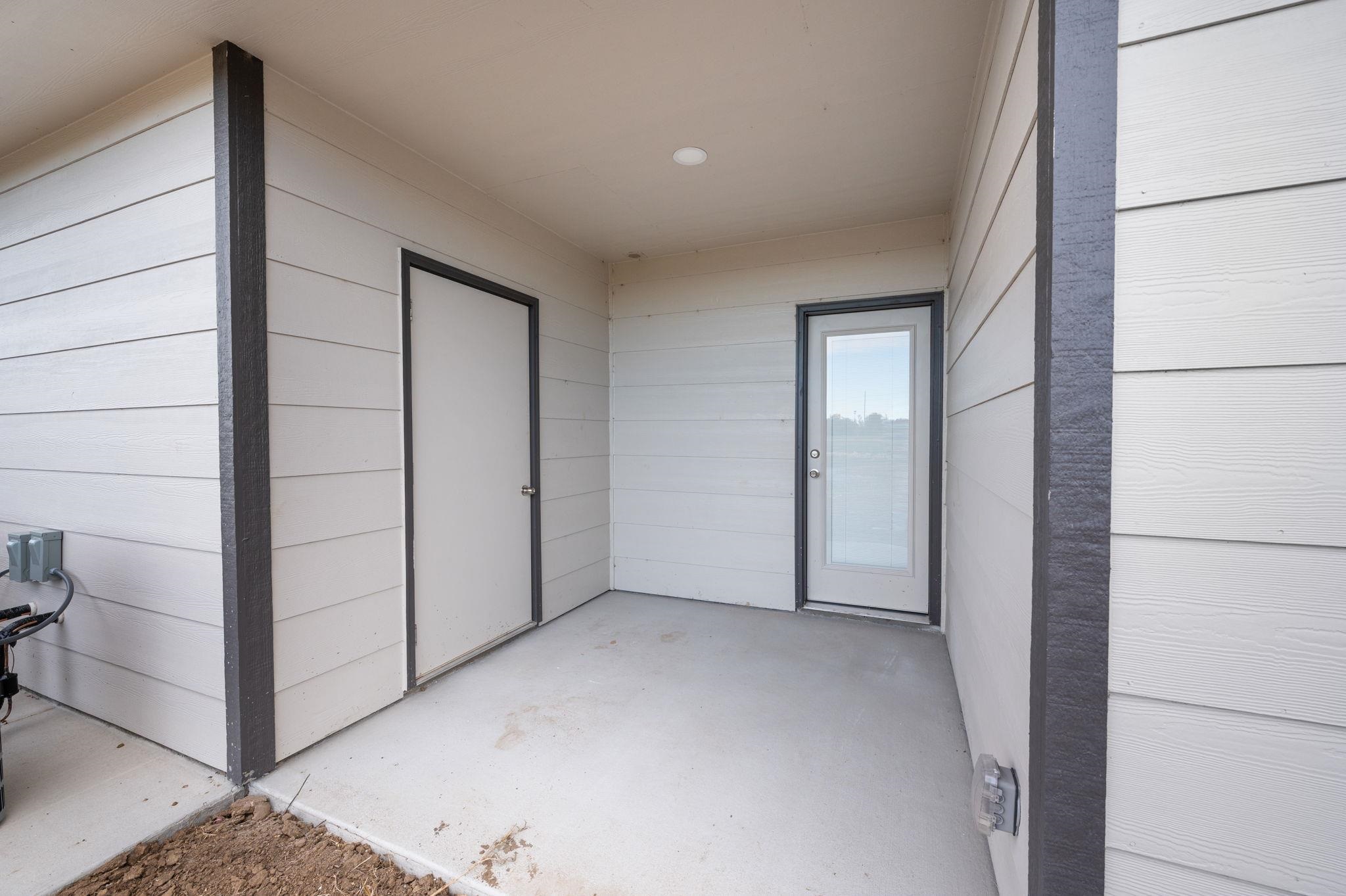 841 S Wybern Street Valley Center KS 67147-8977