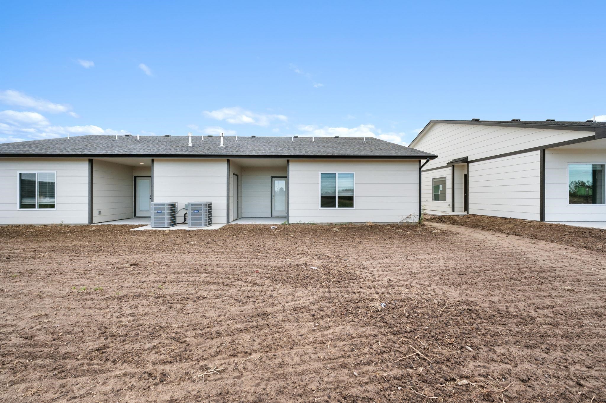 841 S Wybern Street Valley Center KS 67147-8977