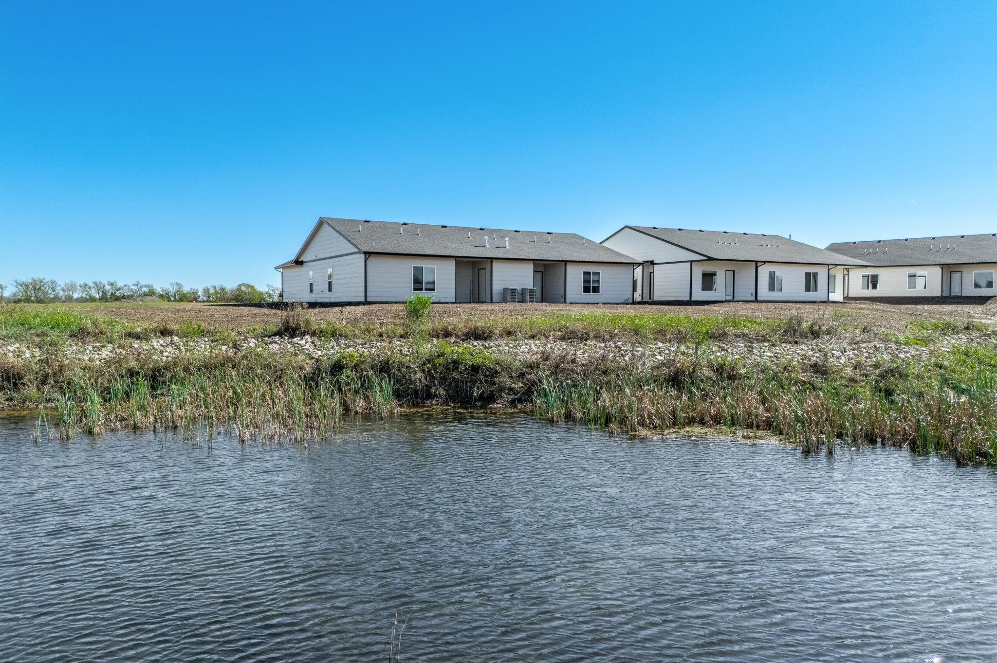 841 S Wybern Street Valley Center KS 67147-8977