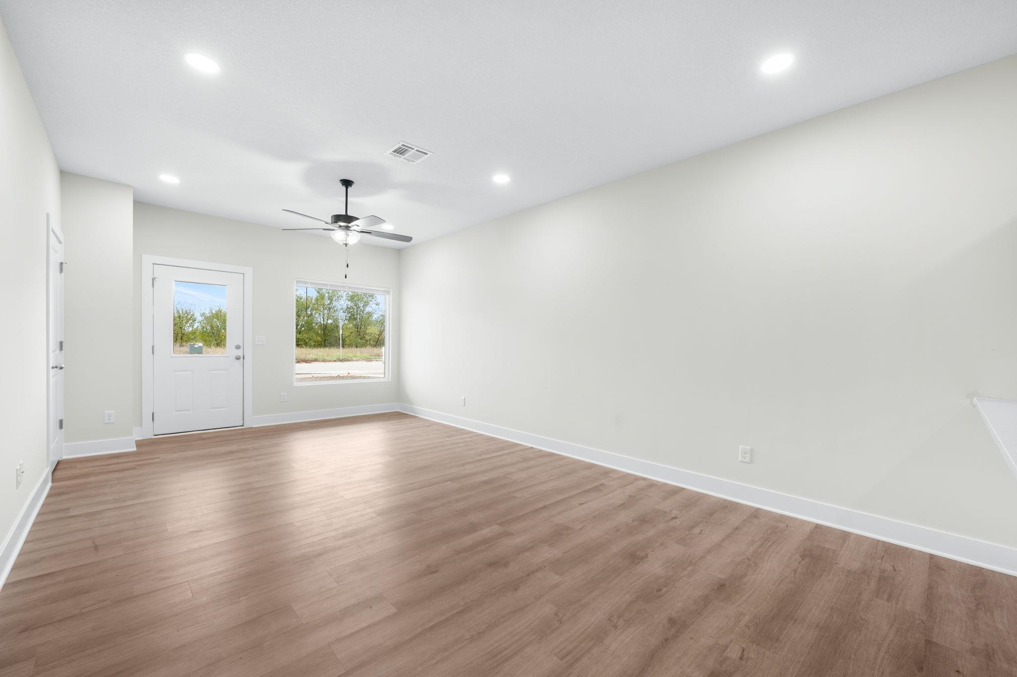 841 S Wybern Street Valley Center KS 67147-8977
