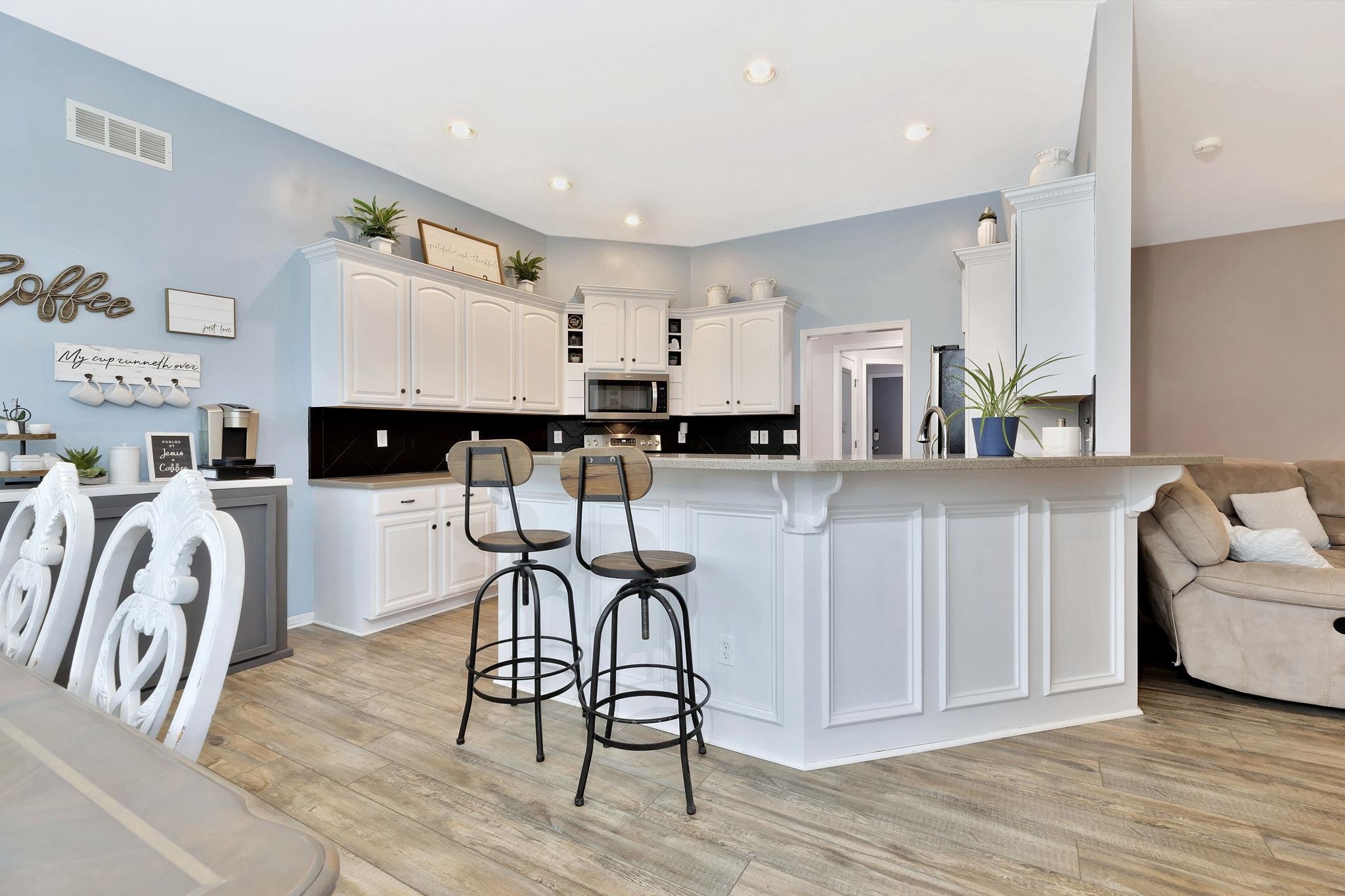 812 N Bel Arbor Court Derby KS 67037