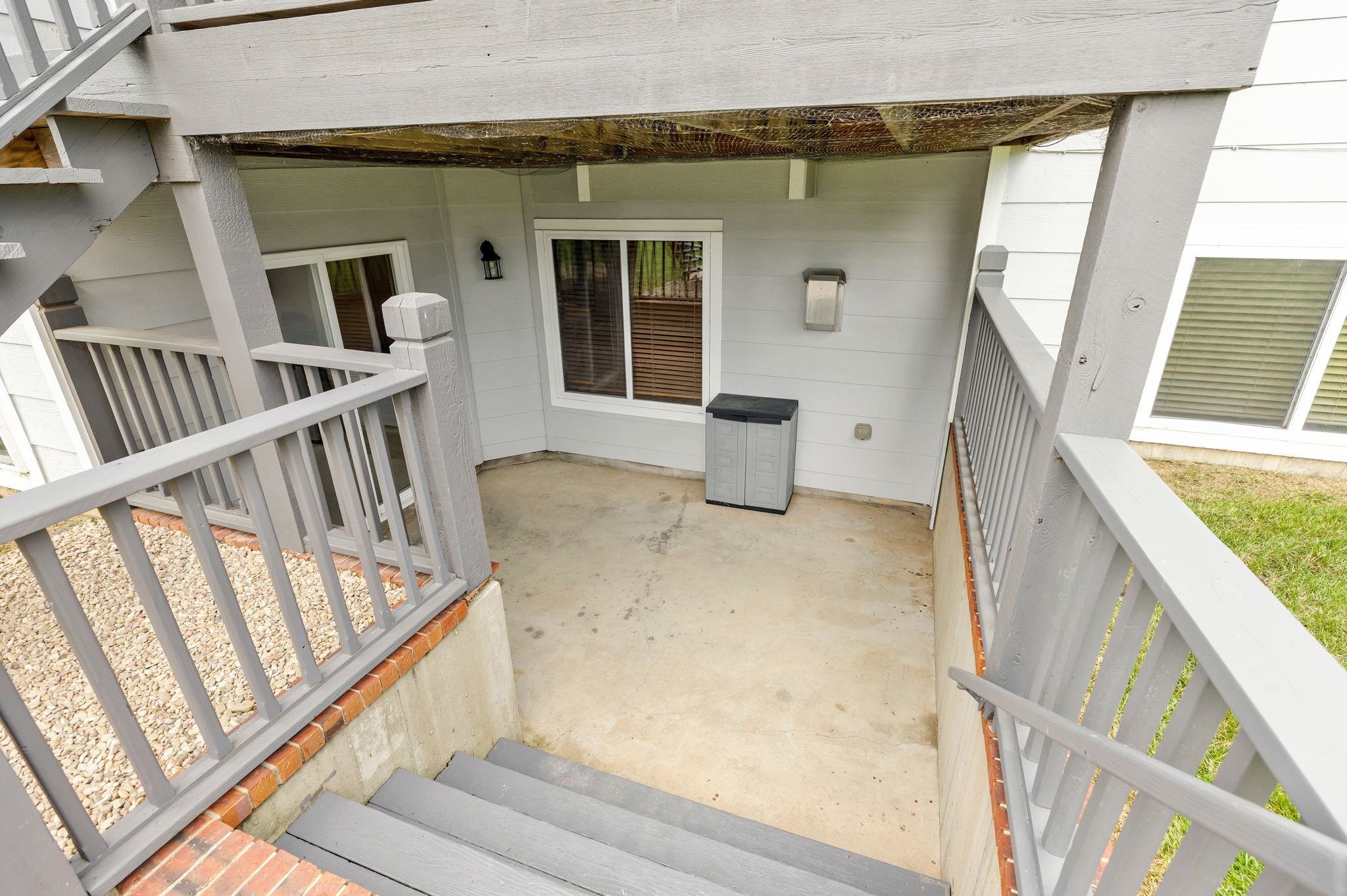 812 N Bel Arbor Court Derby KS 67037