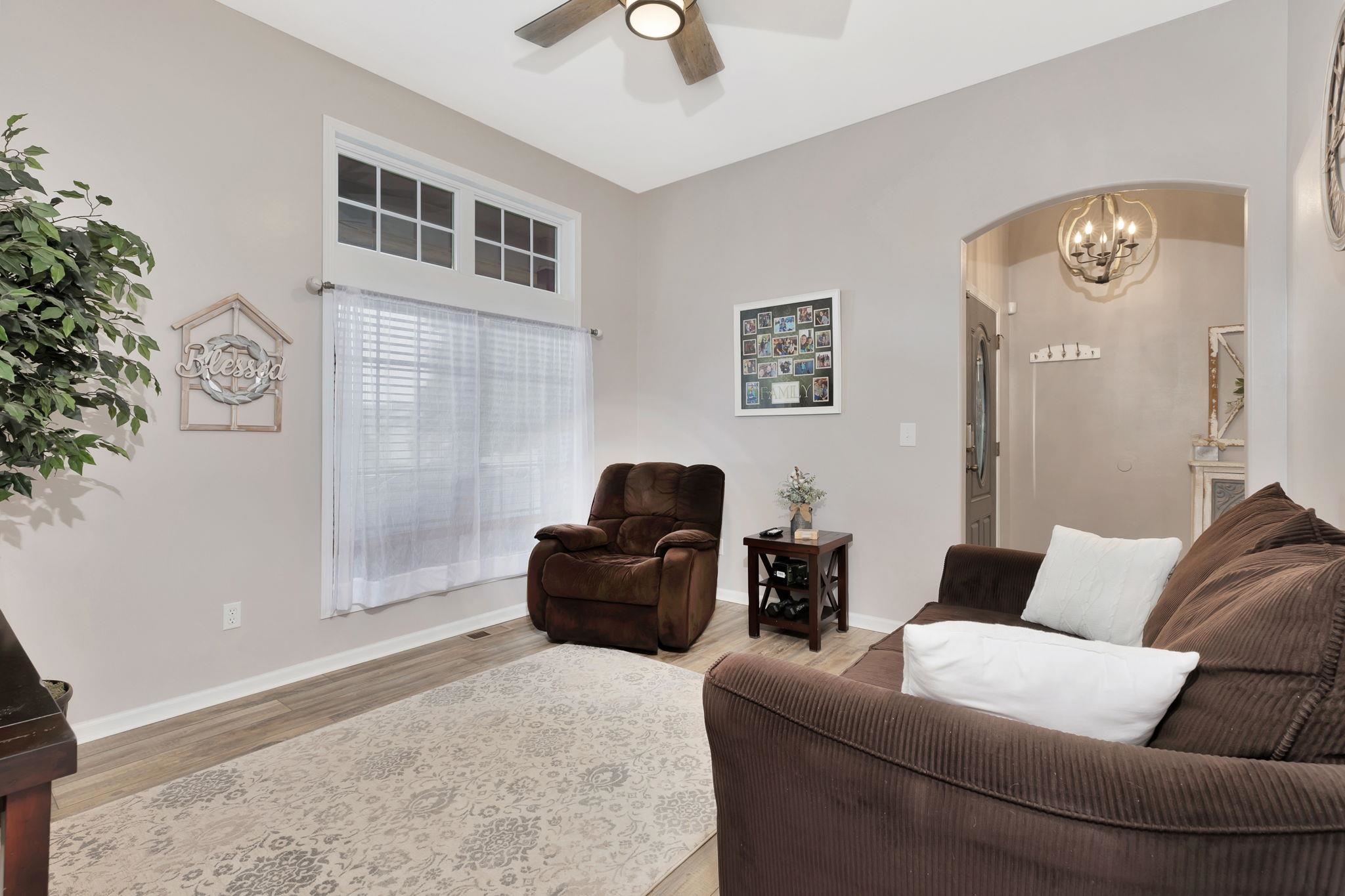 812 N Bel Arbor Court Derby KS 67037