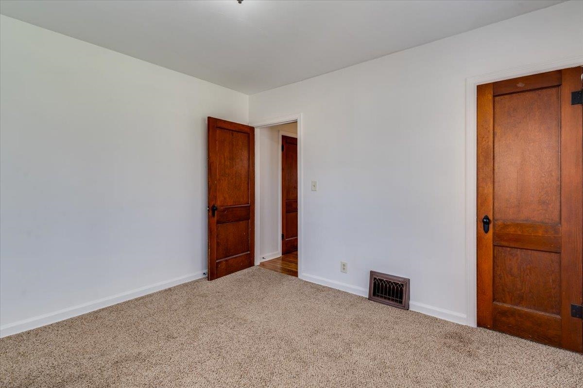 153 S Mccomas Wichita KS 67213