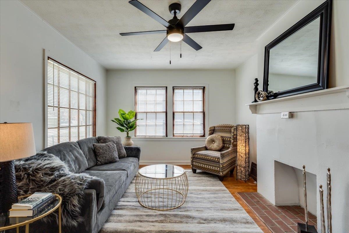 153 S Mccomas Wichita KS 67213