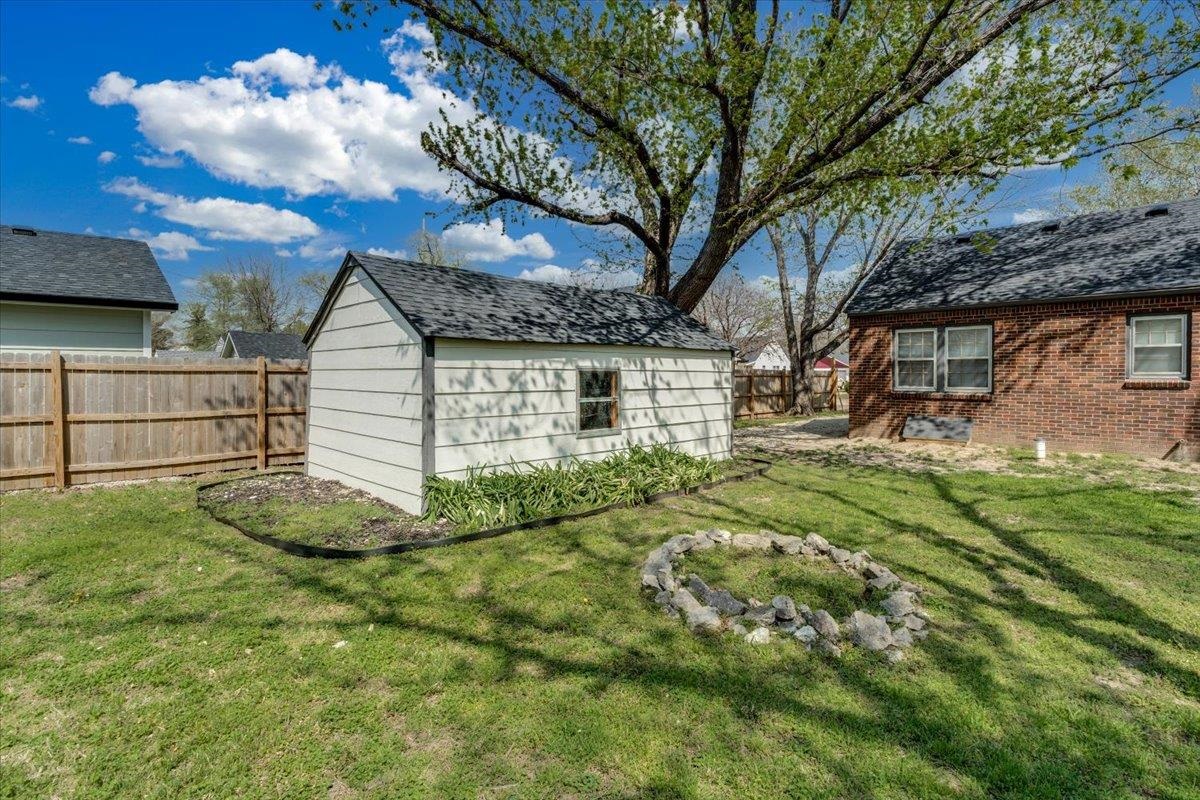 153 S Mccomas Wichita KS 67213
