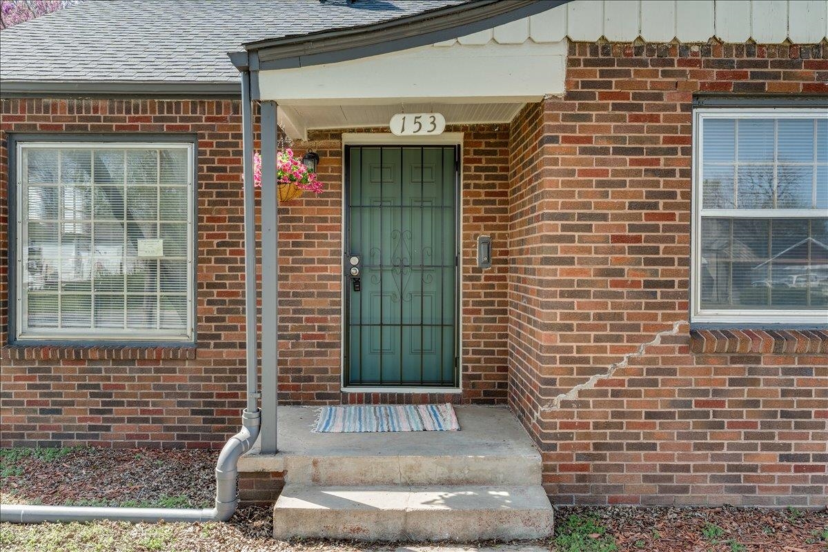 153 S Mccomas Wichita KS 67213