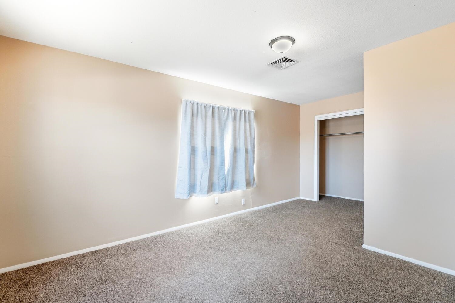 131 S Prospect Avenue Clearwater KS 67026-2601