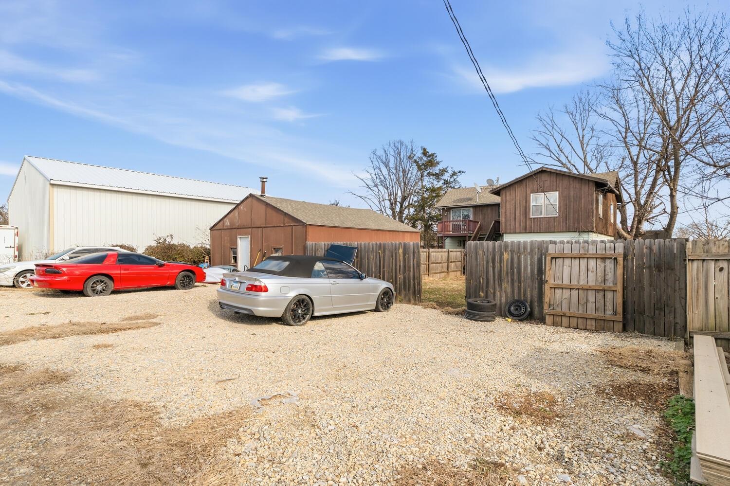 131 S Prospect Avenue Clearwater KS 67026-2601