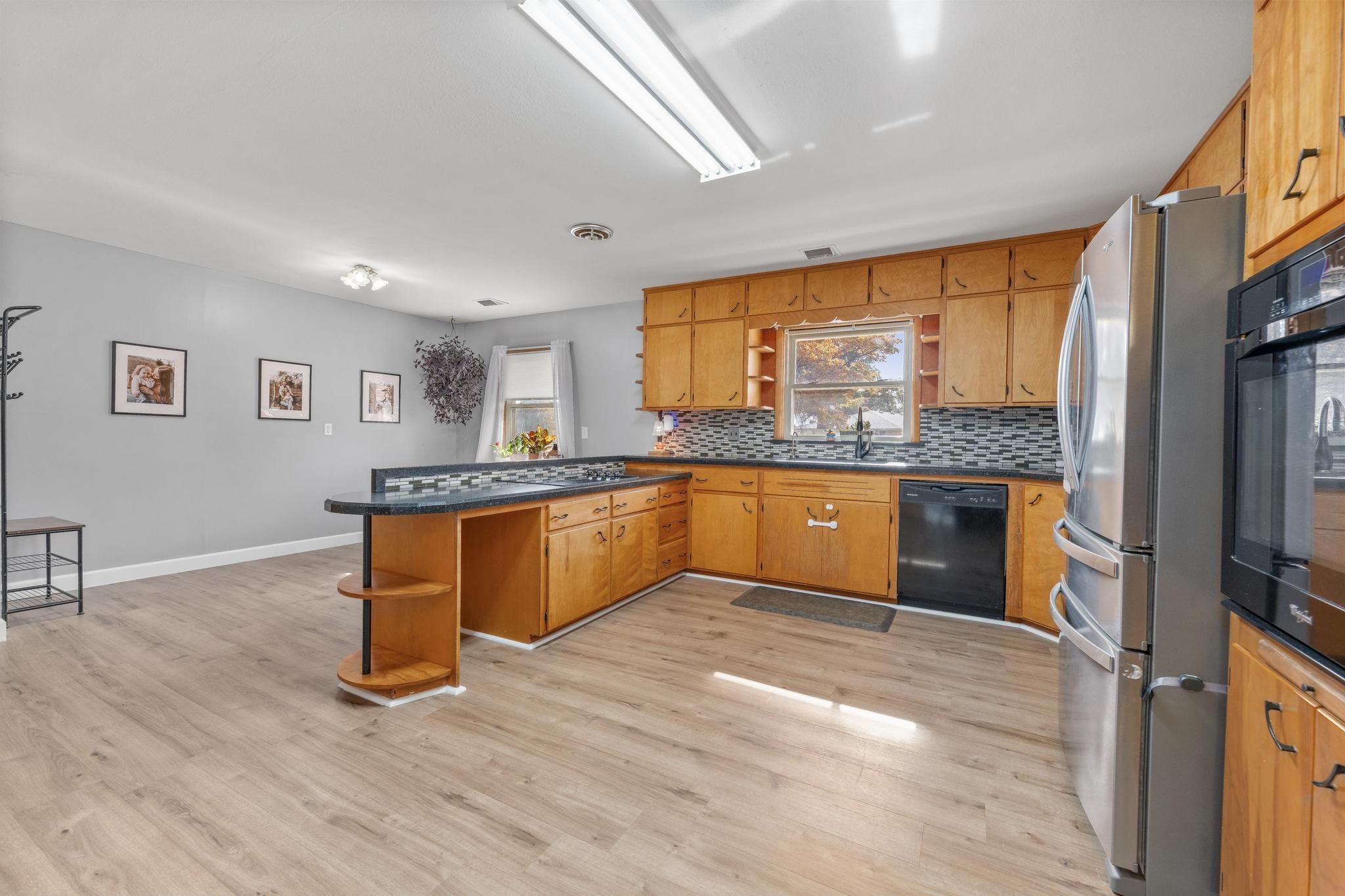 405 Circle Drive Wellington KS 67152