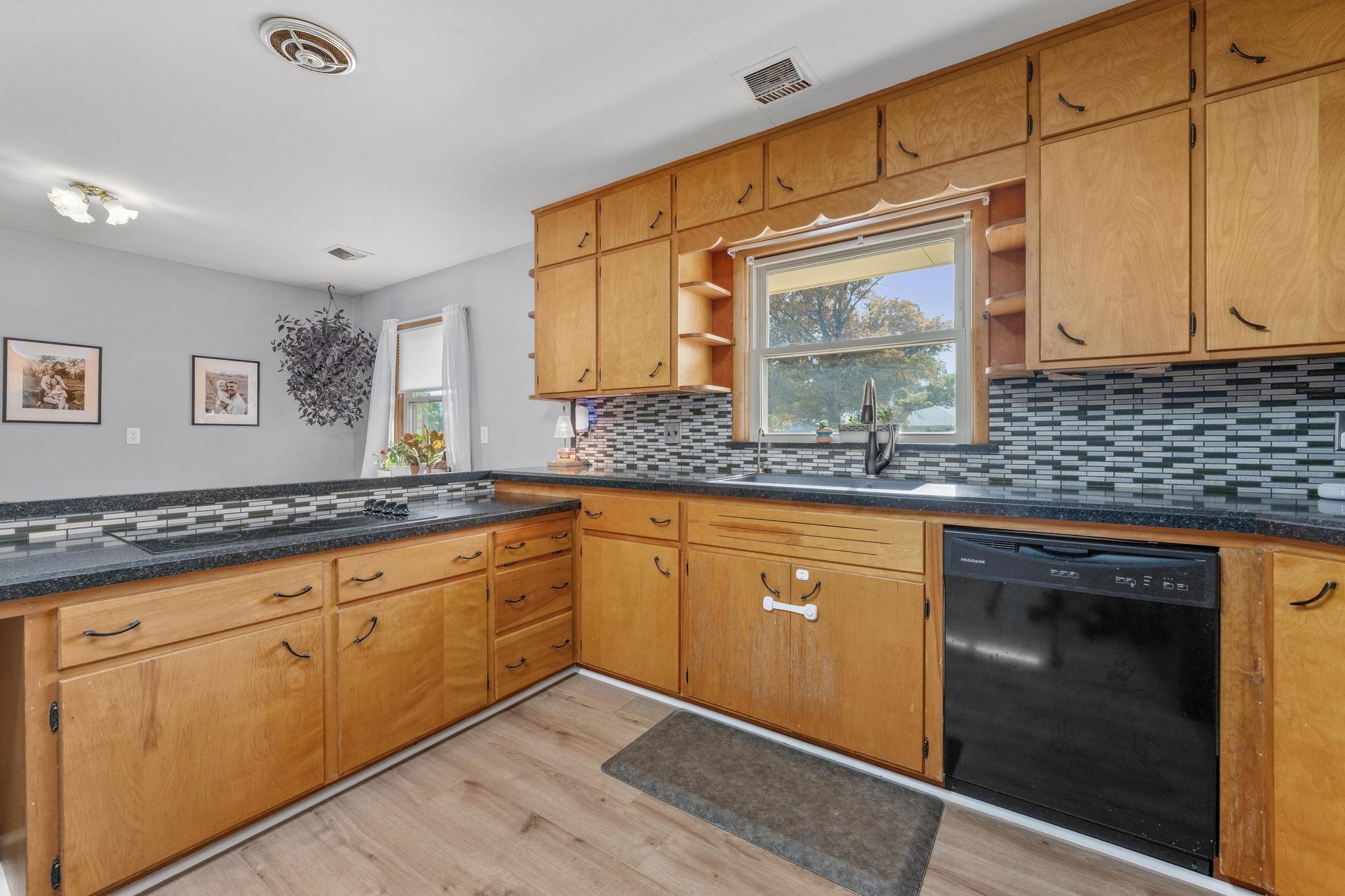 405 Circle Drive Wellington KS 67152