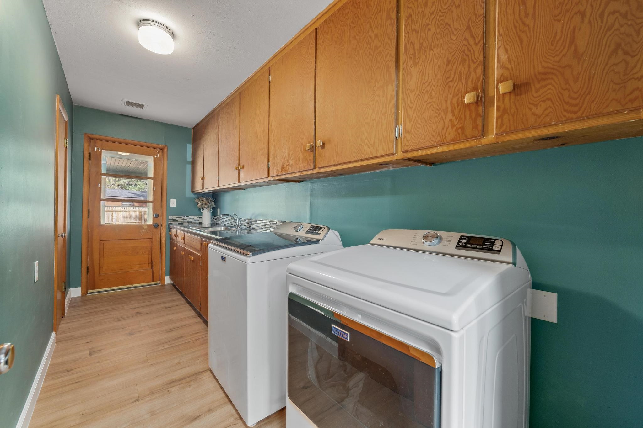 405 Circle Drive Wellington KS 67152