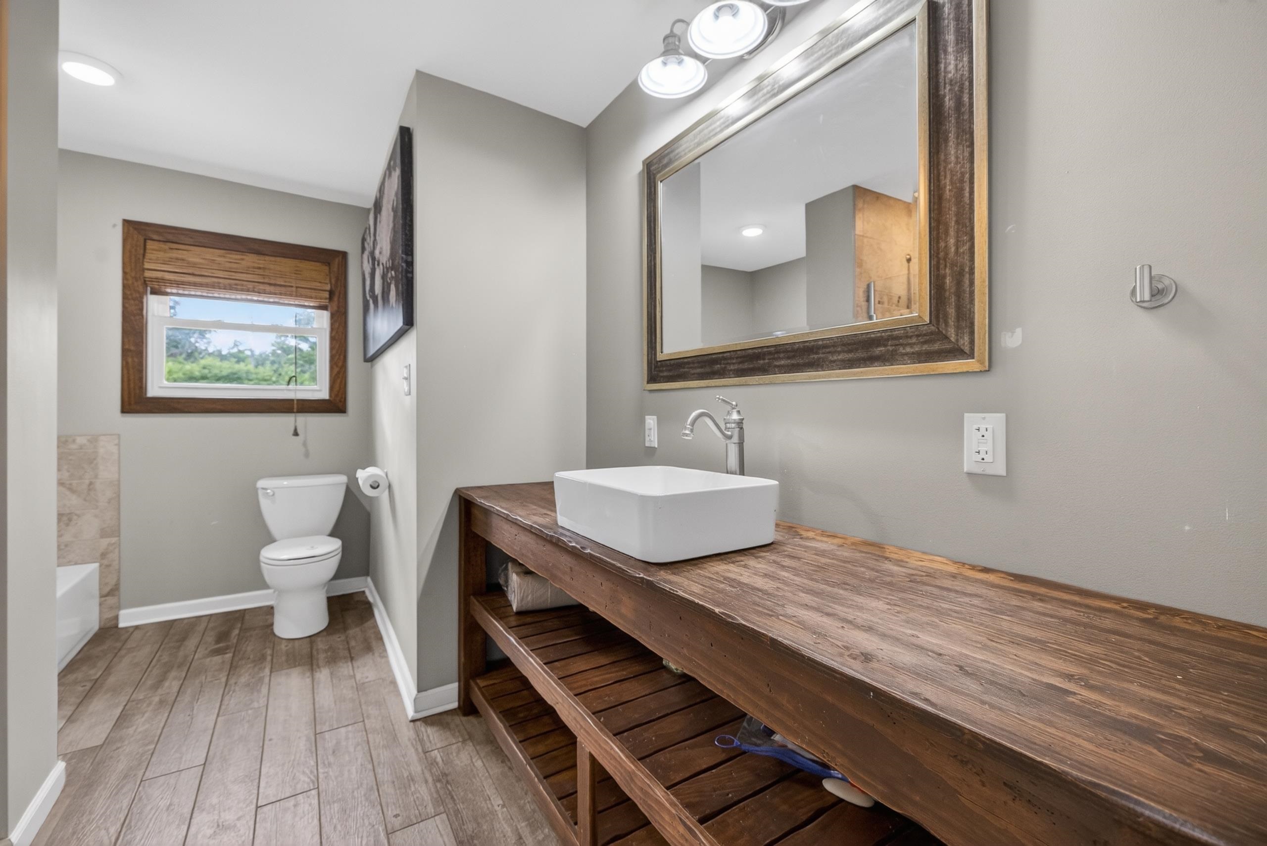15798 S Prairie Creek Road Rose Hill KS 67133