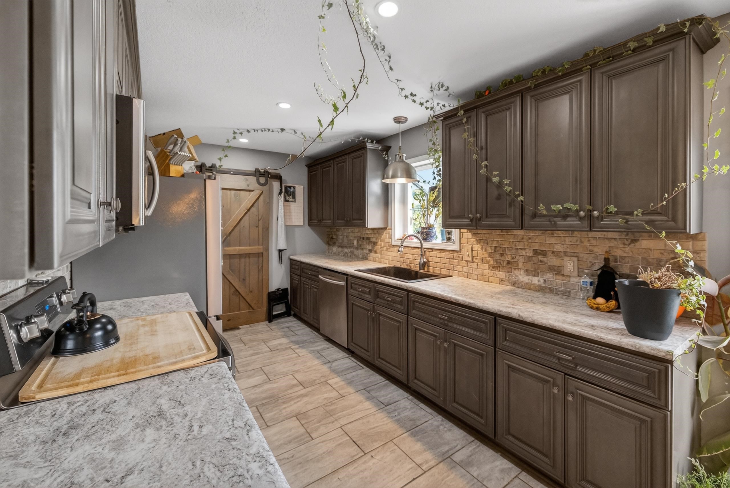 15798 S Prairie Creek Road Rose Hill KS 67133