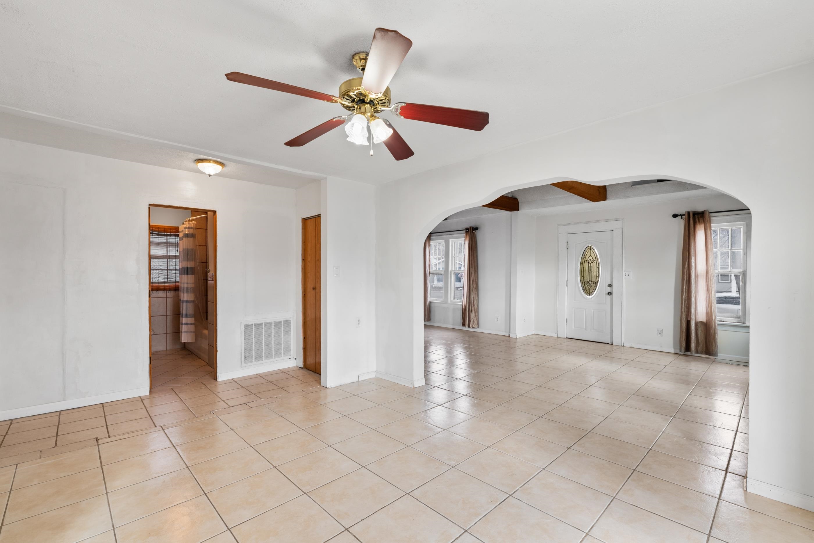 833 S Poplar Street Wichita KS 67211