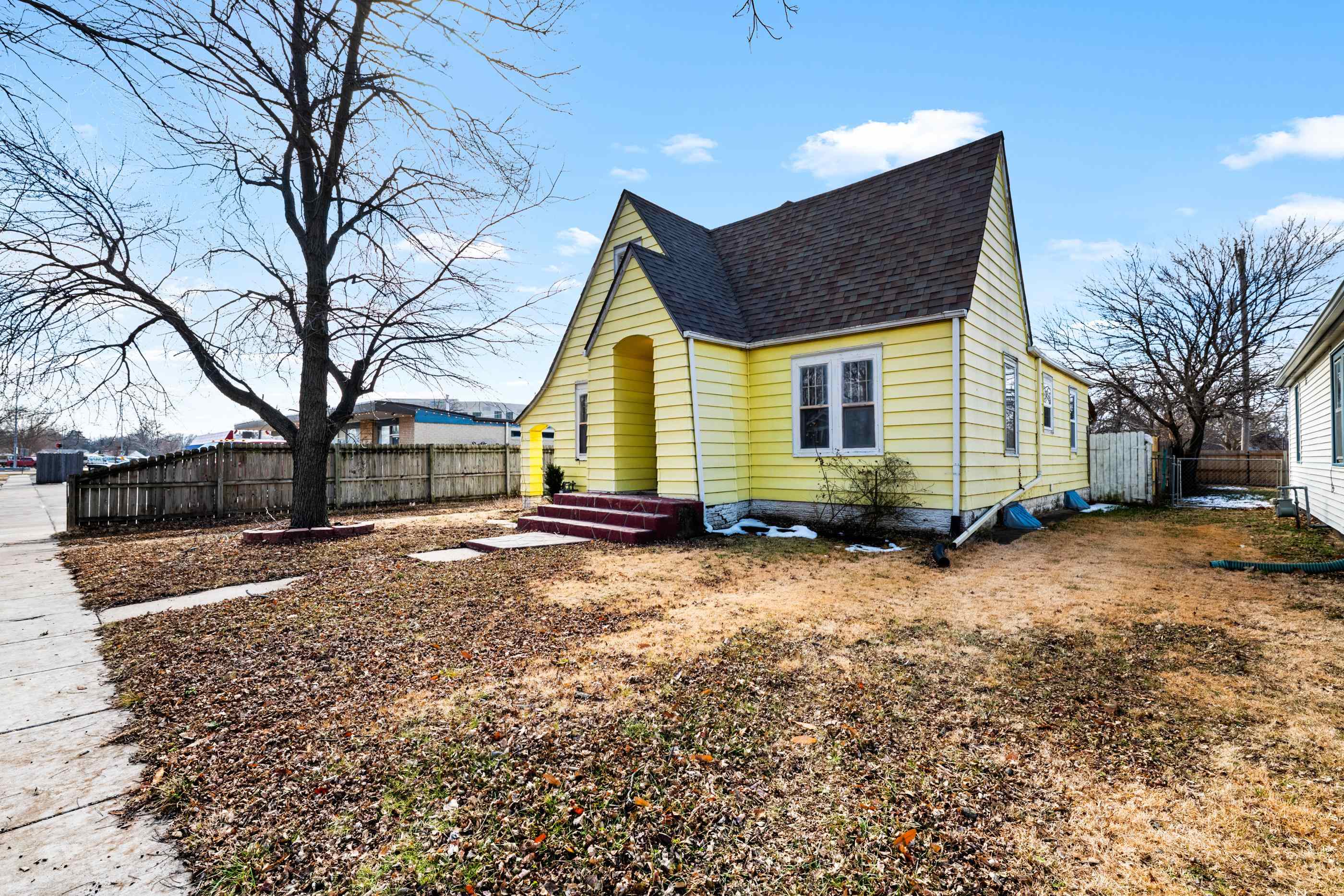 833 S Poplar Street Wichita KS 67211
