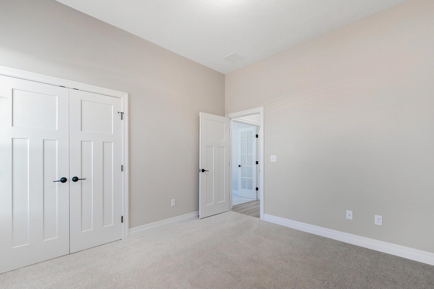 8485 E Deer Run Bel Aire KS 67226