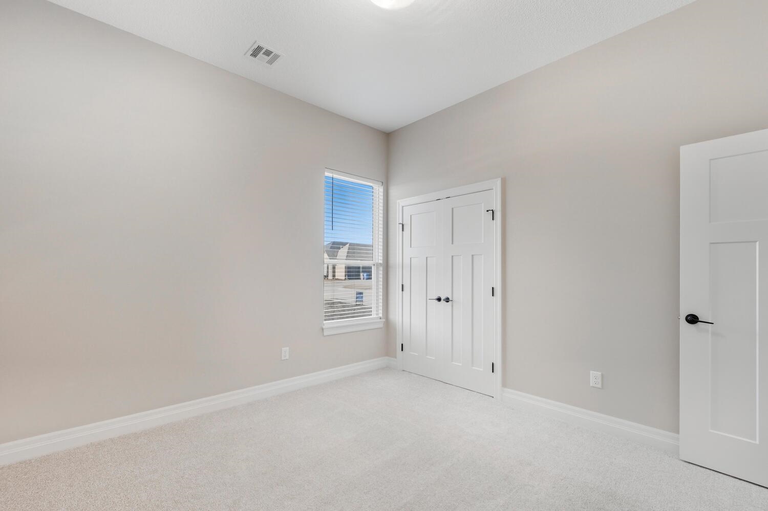 8485 E Deer Run Bel Aire KS 67226