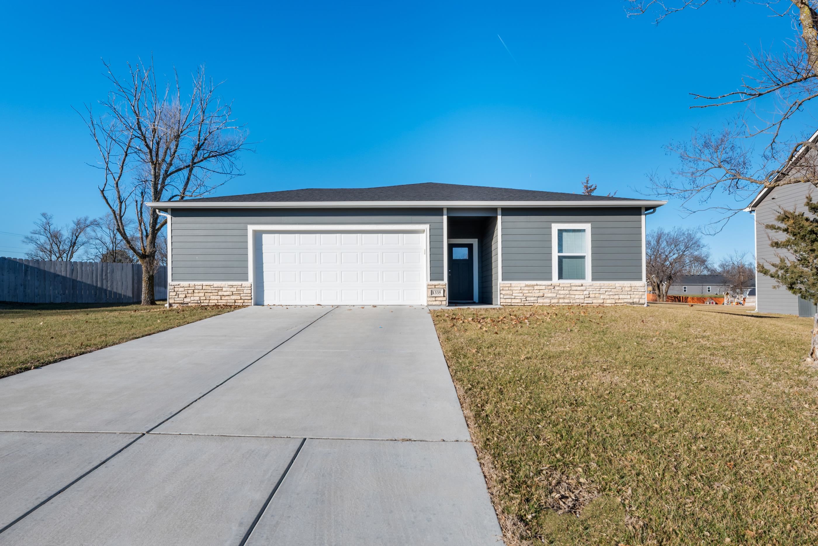 1335 E Skyview Drive El Dorado KS 67042