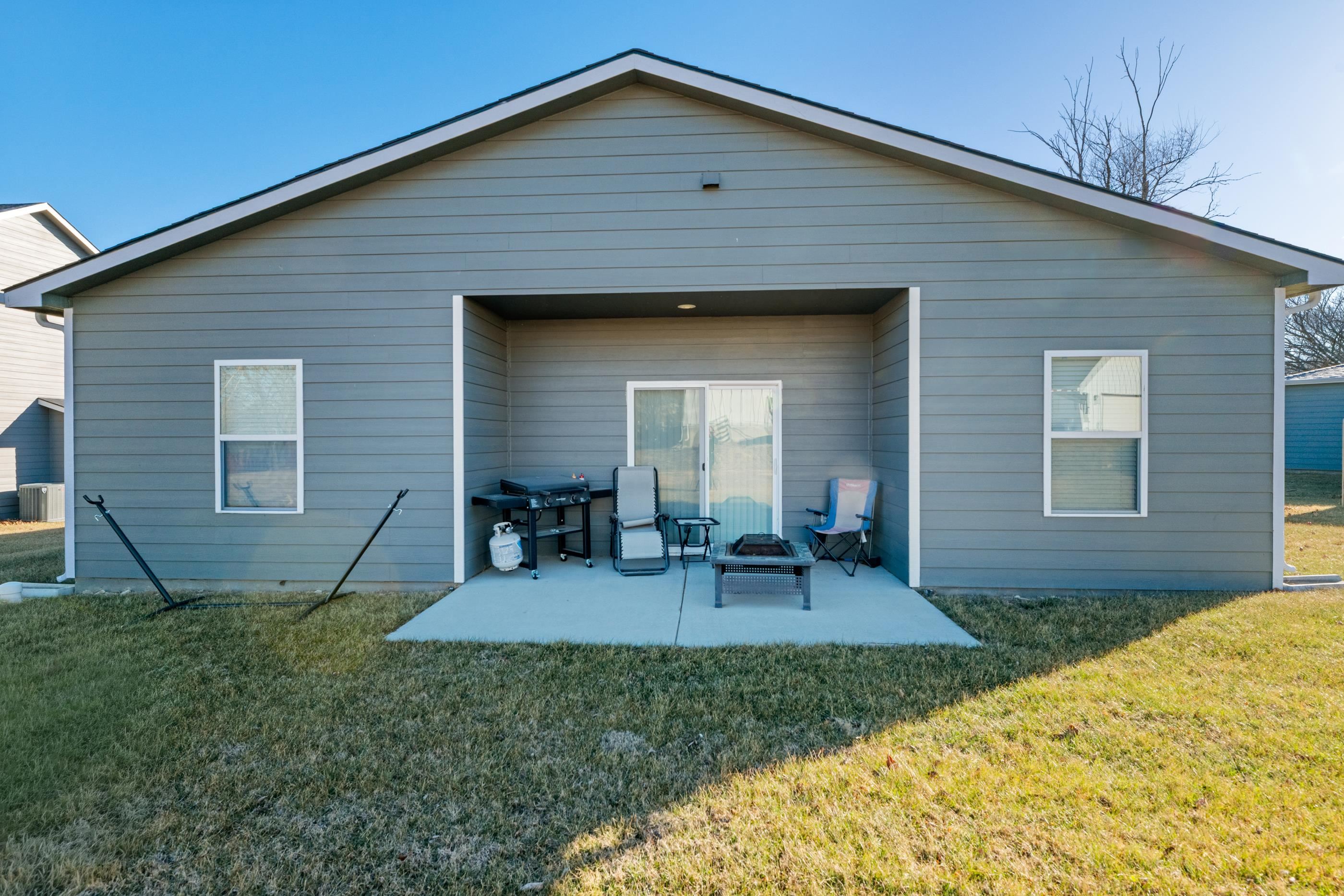 1335 E Skyview Drive El Dorado KS 67042