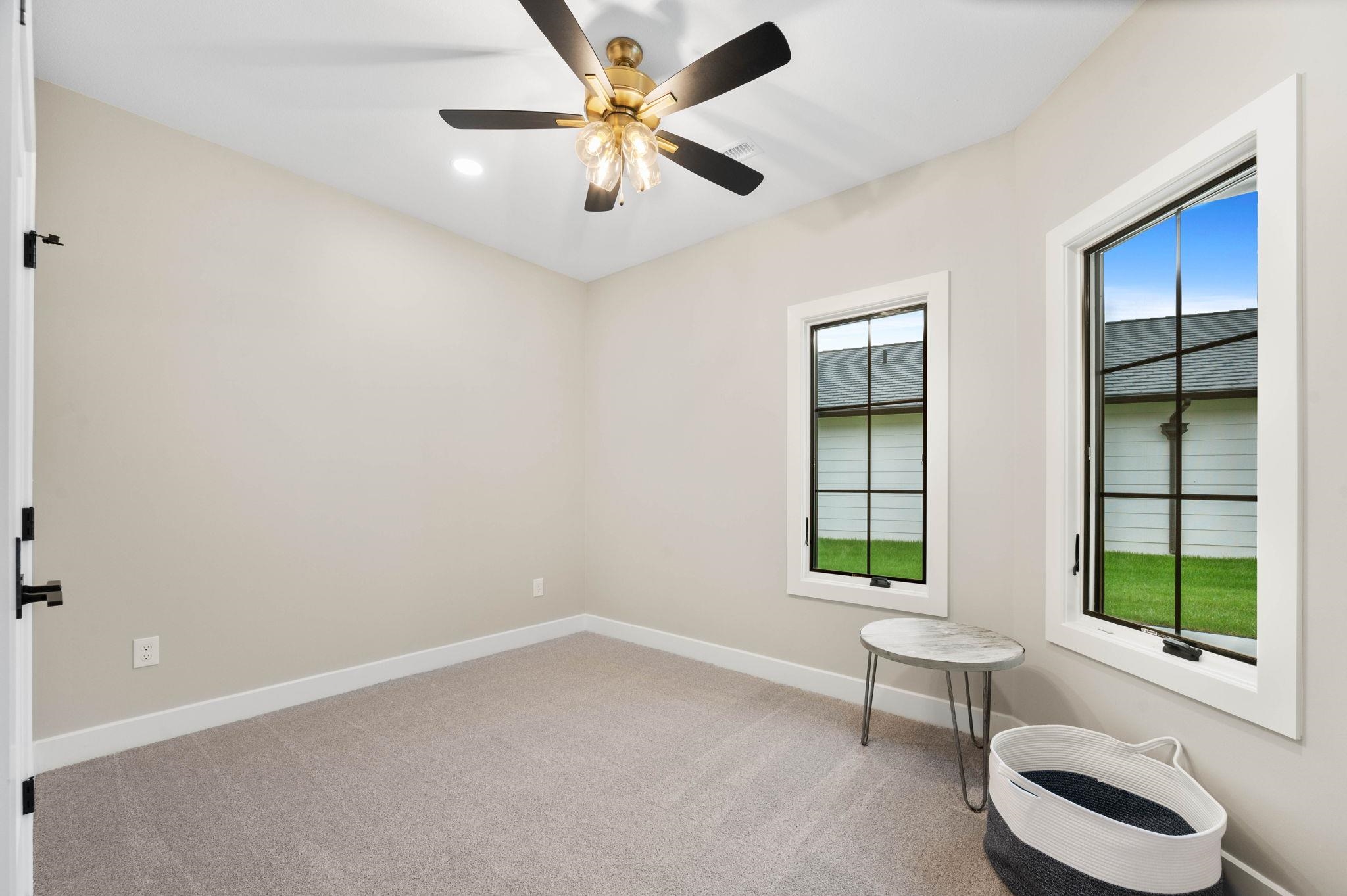 6134 N Hiebert Drive Park City KS 67219