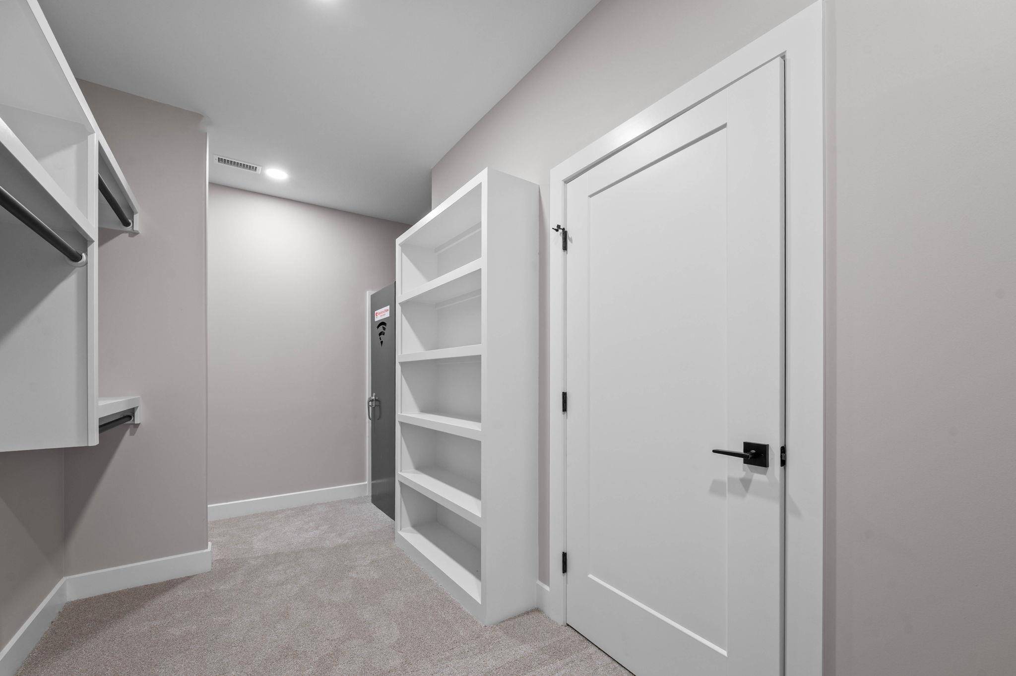 6134 N Hiebert Drive Park City KS 67219