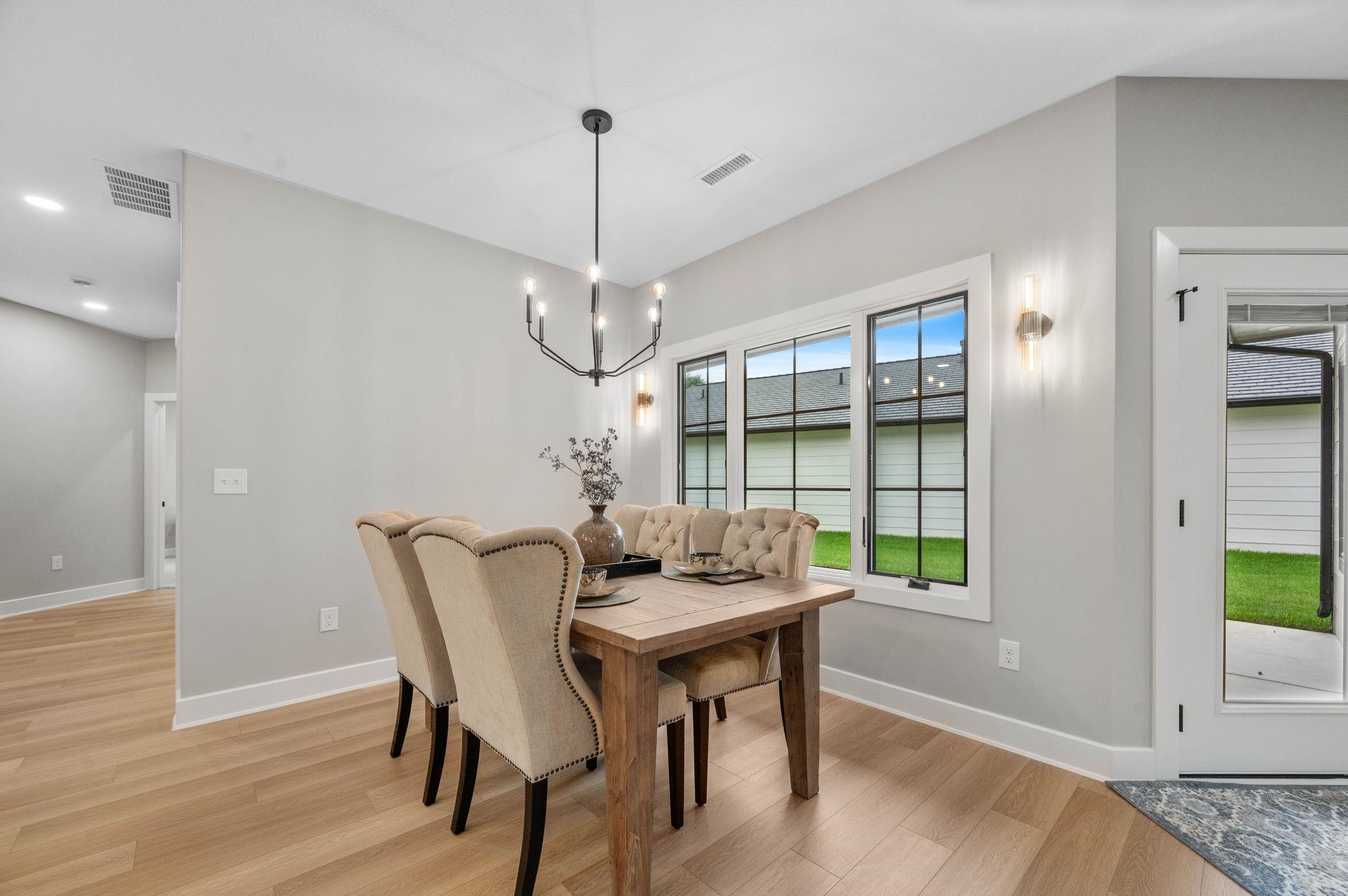 6134 N Hiebert Drive Park City KS 67219