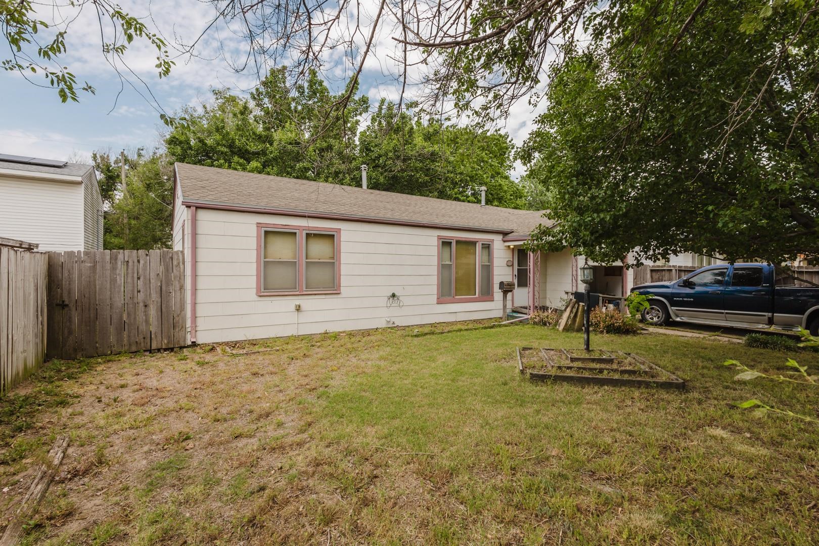 4433 S Cherry Wichita KS 67217