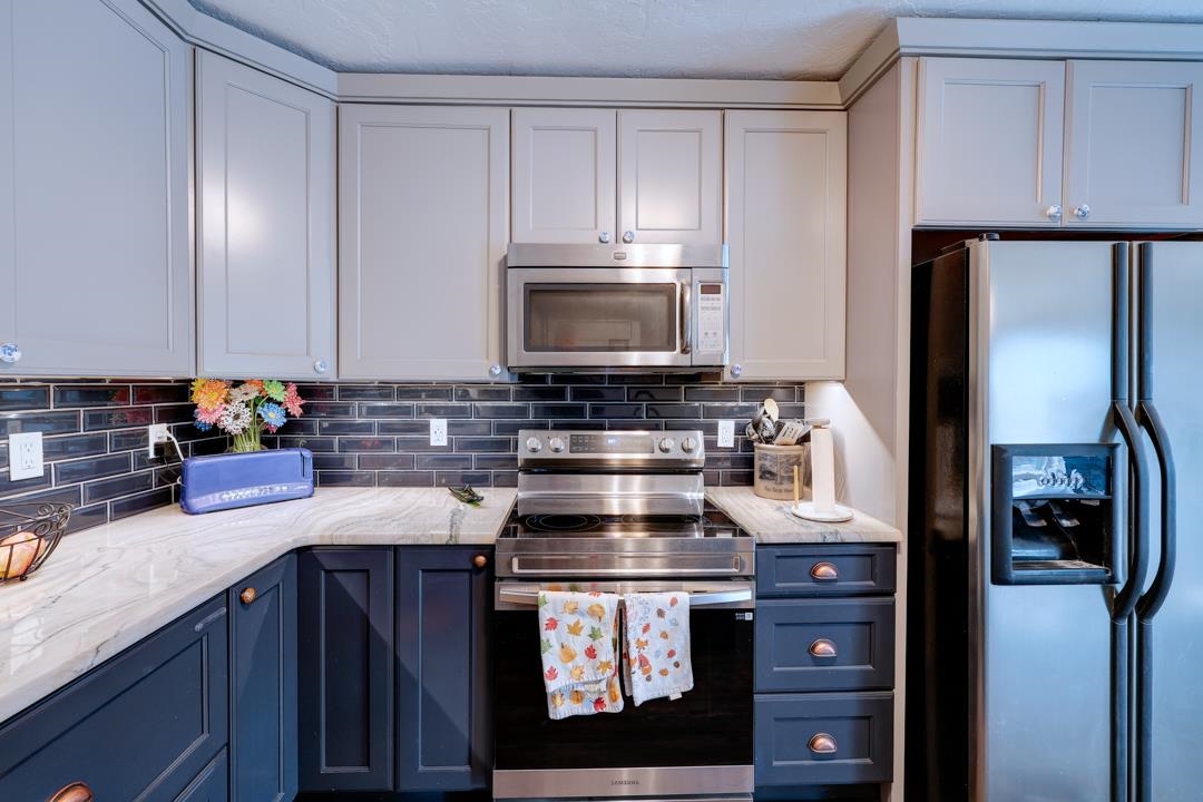 30117 Shady Oak Drive Arkansas City KS 67005