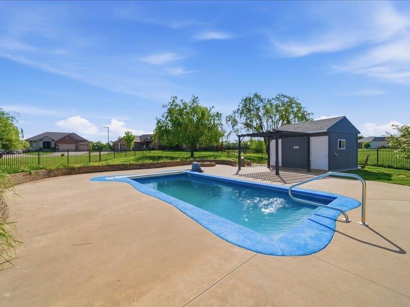 601 Stone Lake Circle Augusta KS 67010