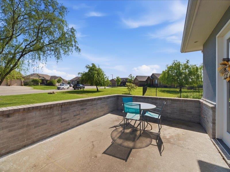 601 Stone Lake Circle Augusta KS 67010